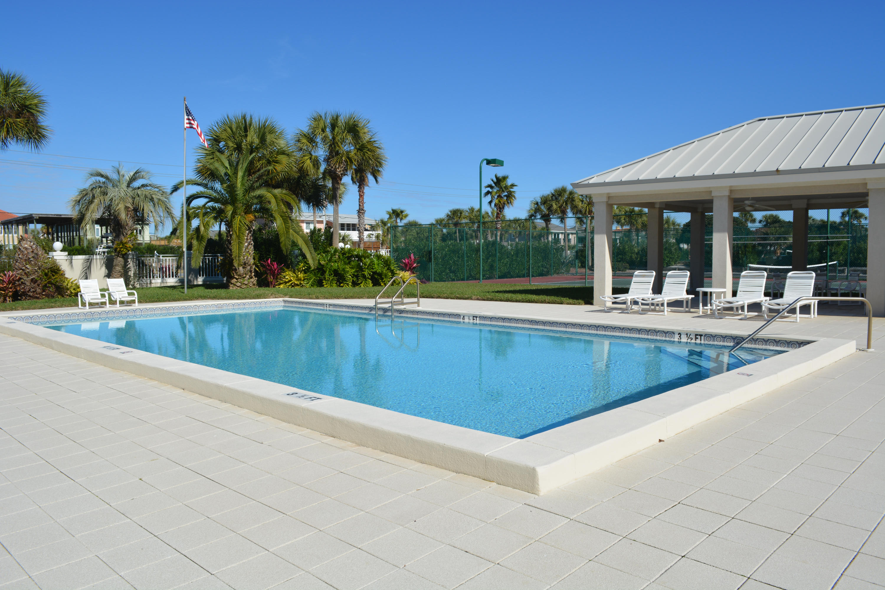 GULFSHORE CONDO - Residential