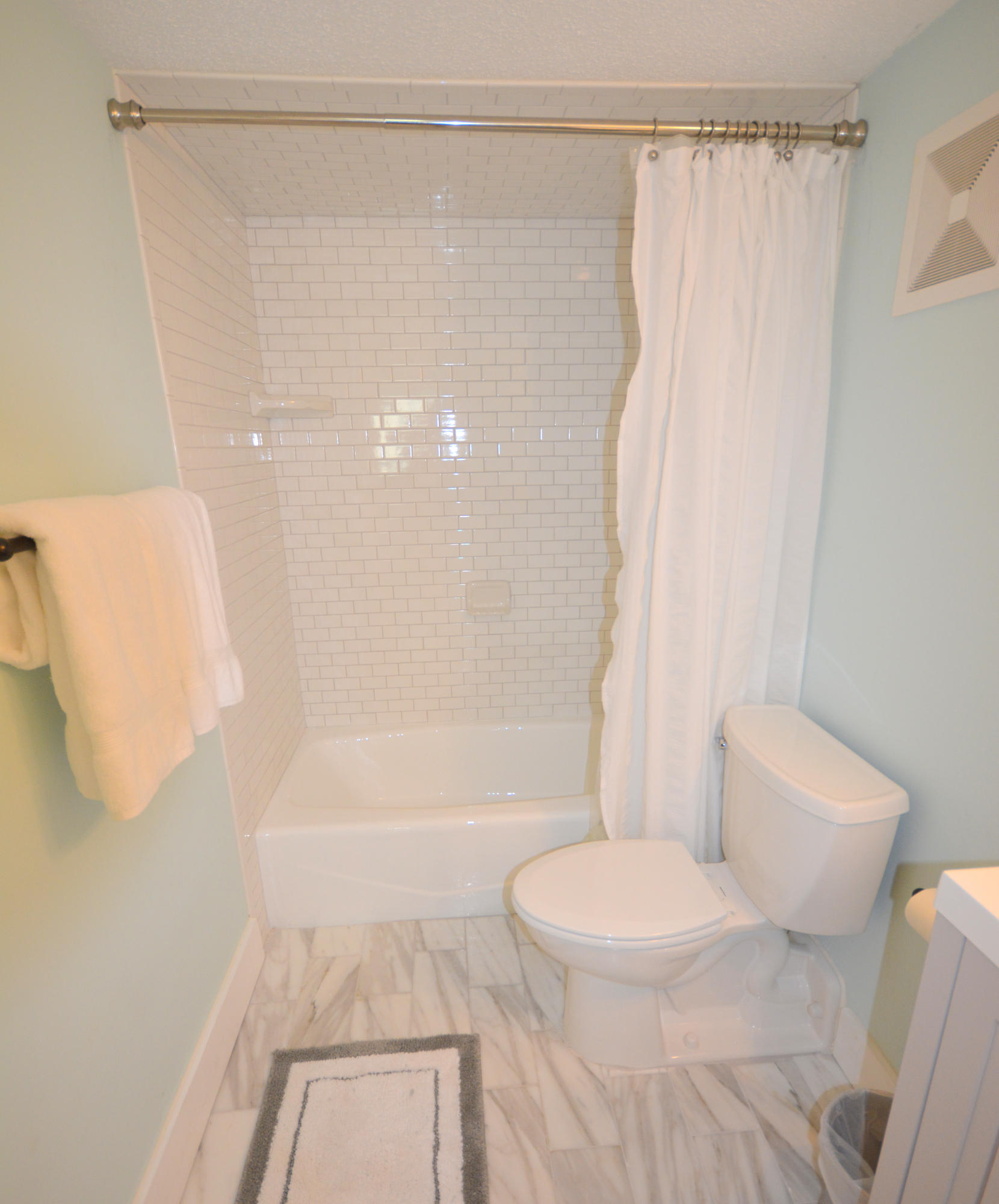 GULFSHORE CONDO - Residential