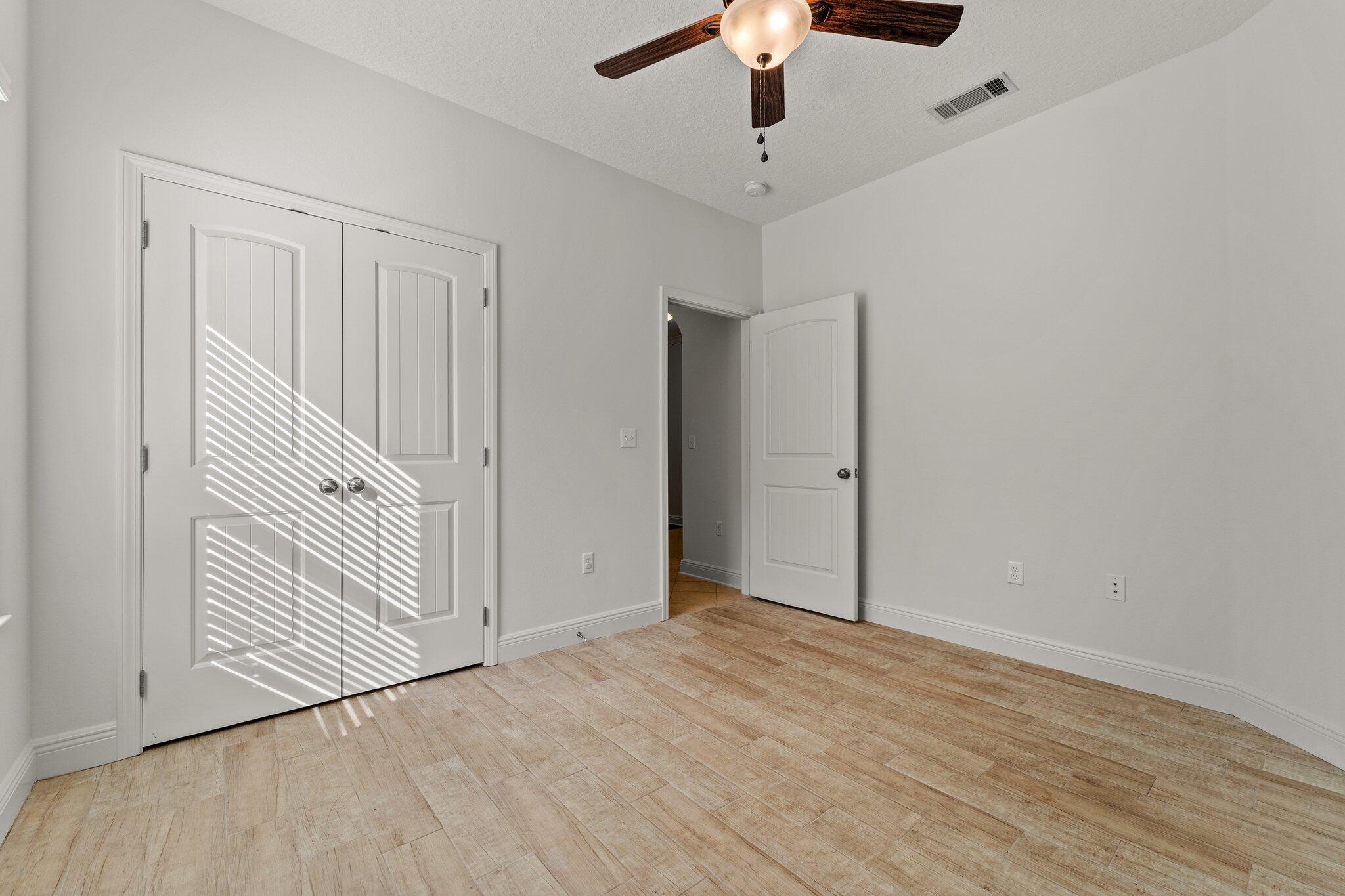 WHISPERING LAKE - Residential Lease