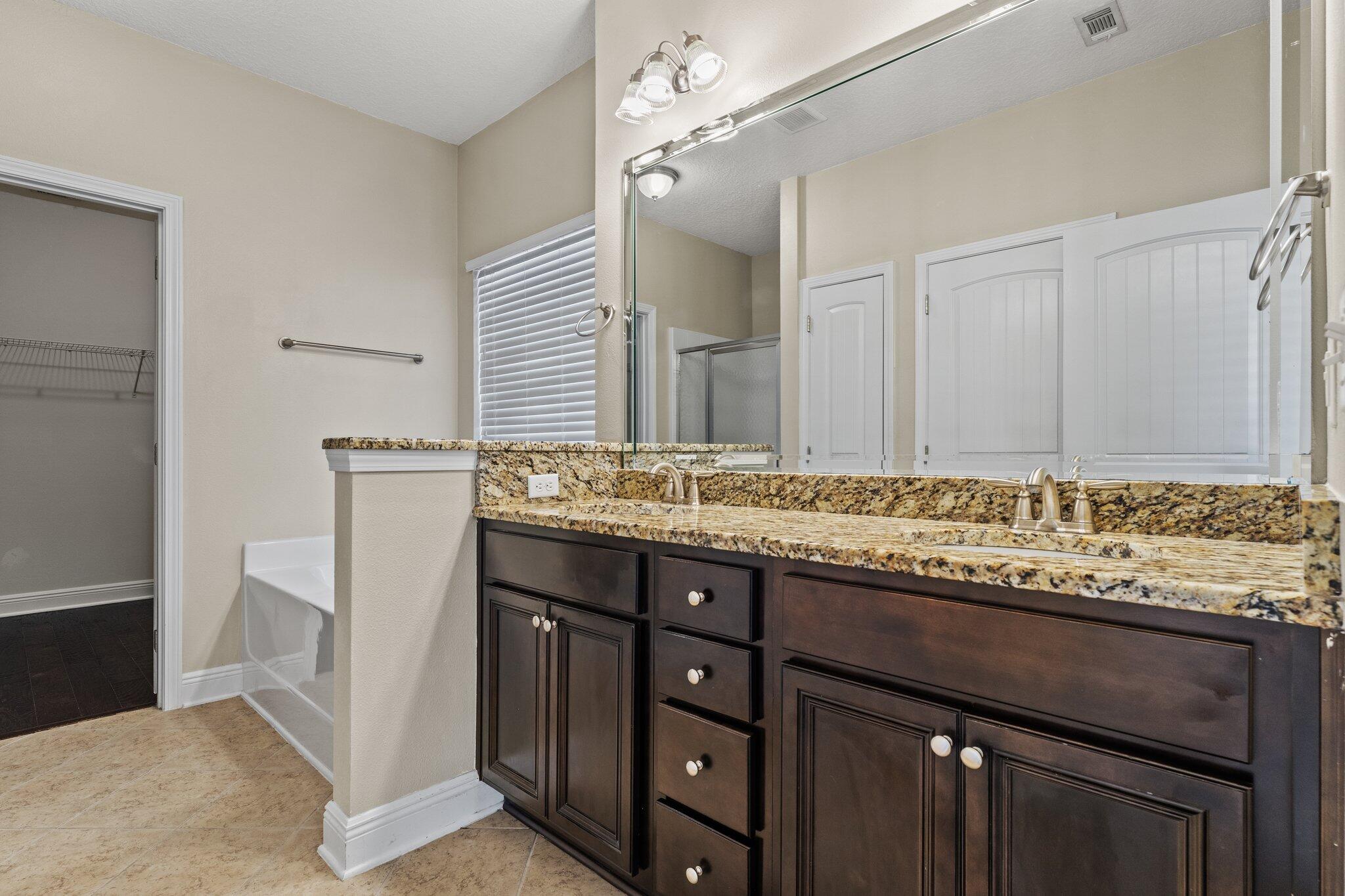 WHISPERING LAKE - Residential Lease