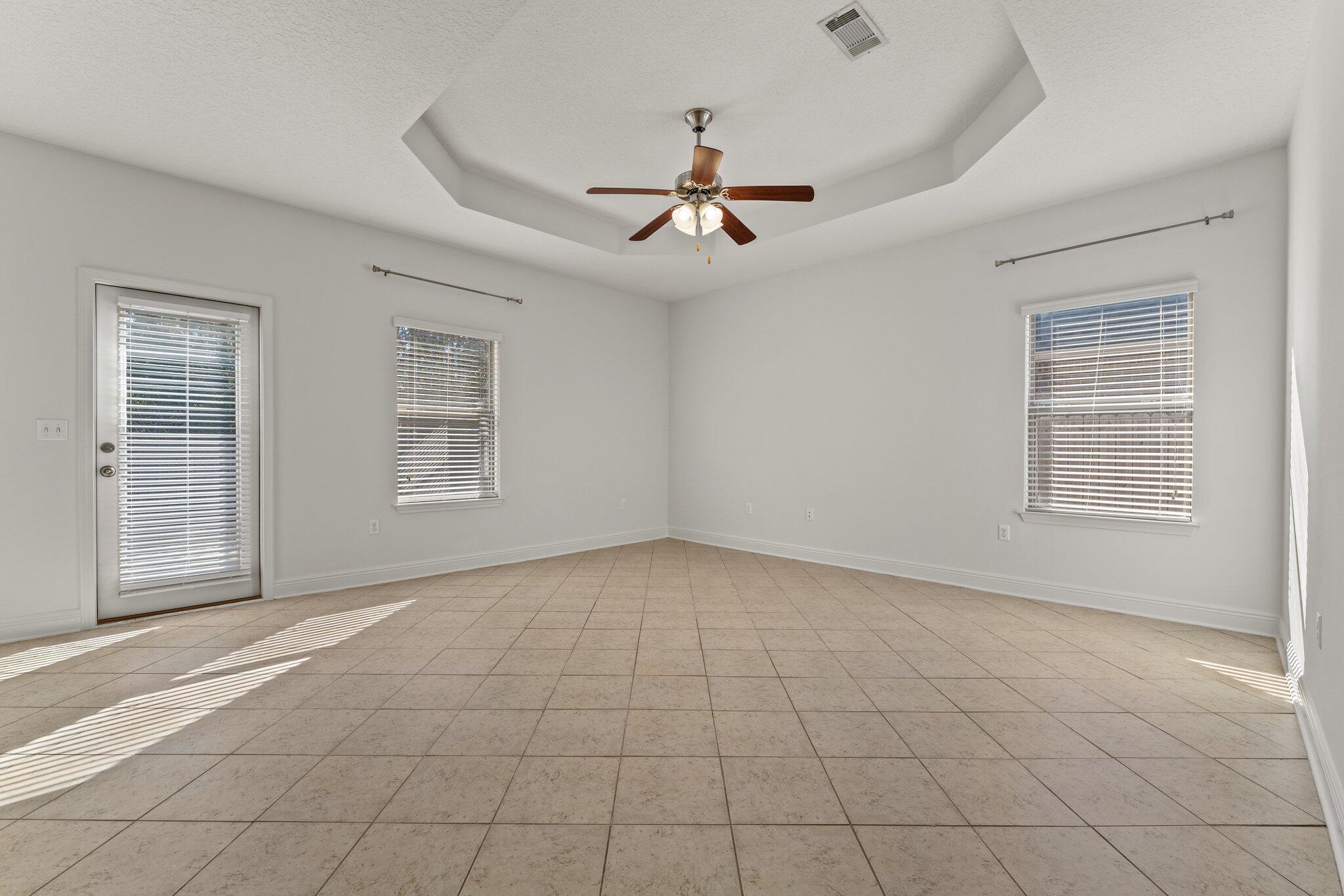 WHISPERING LAKE - Residential Lease