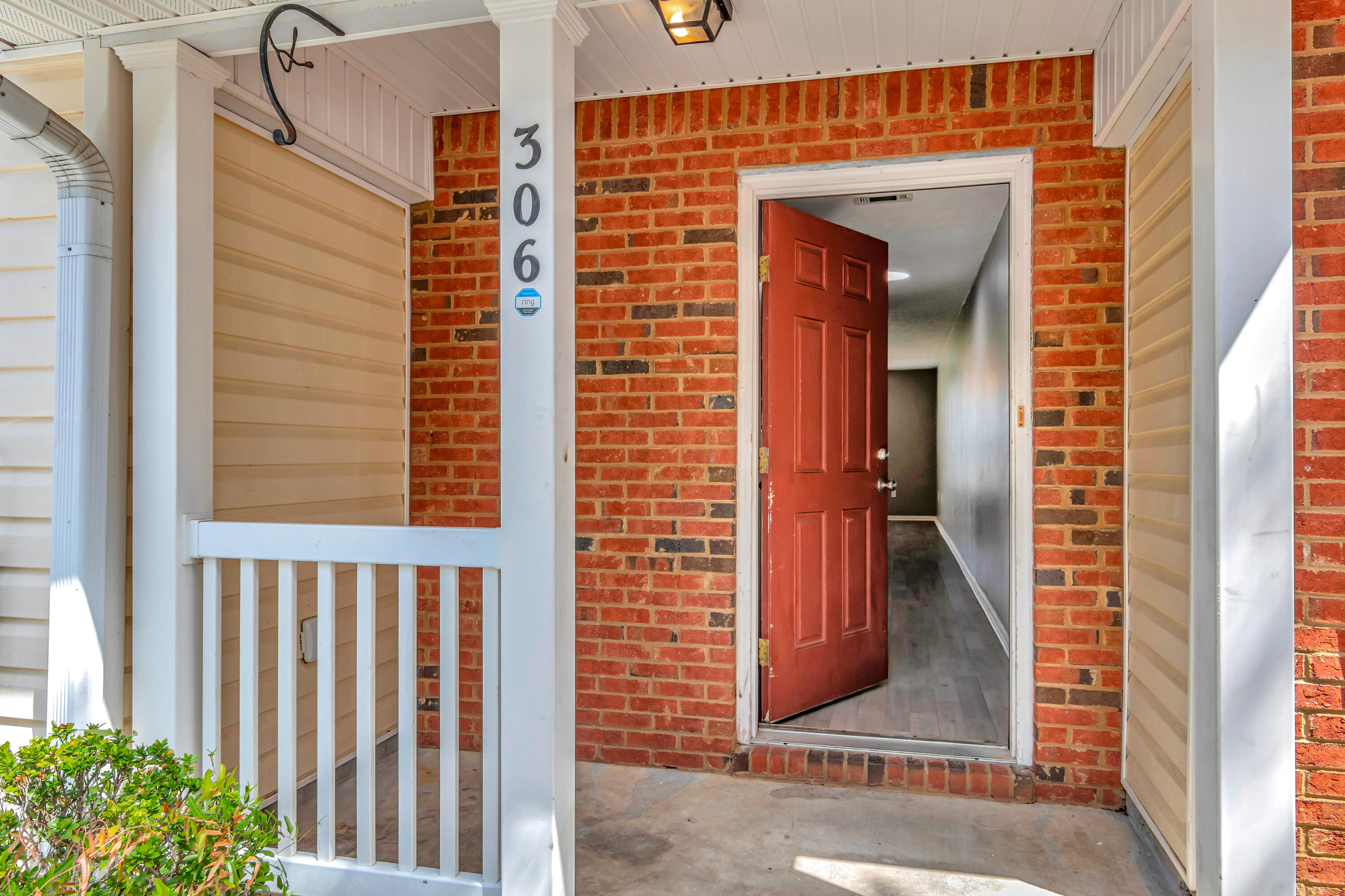 ROLLING PINES - Residential