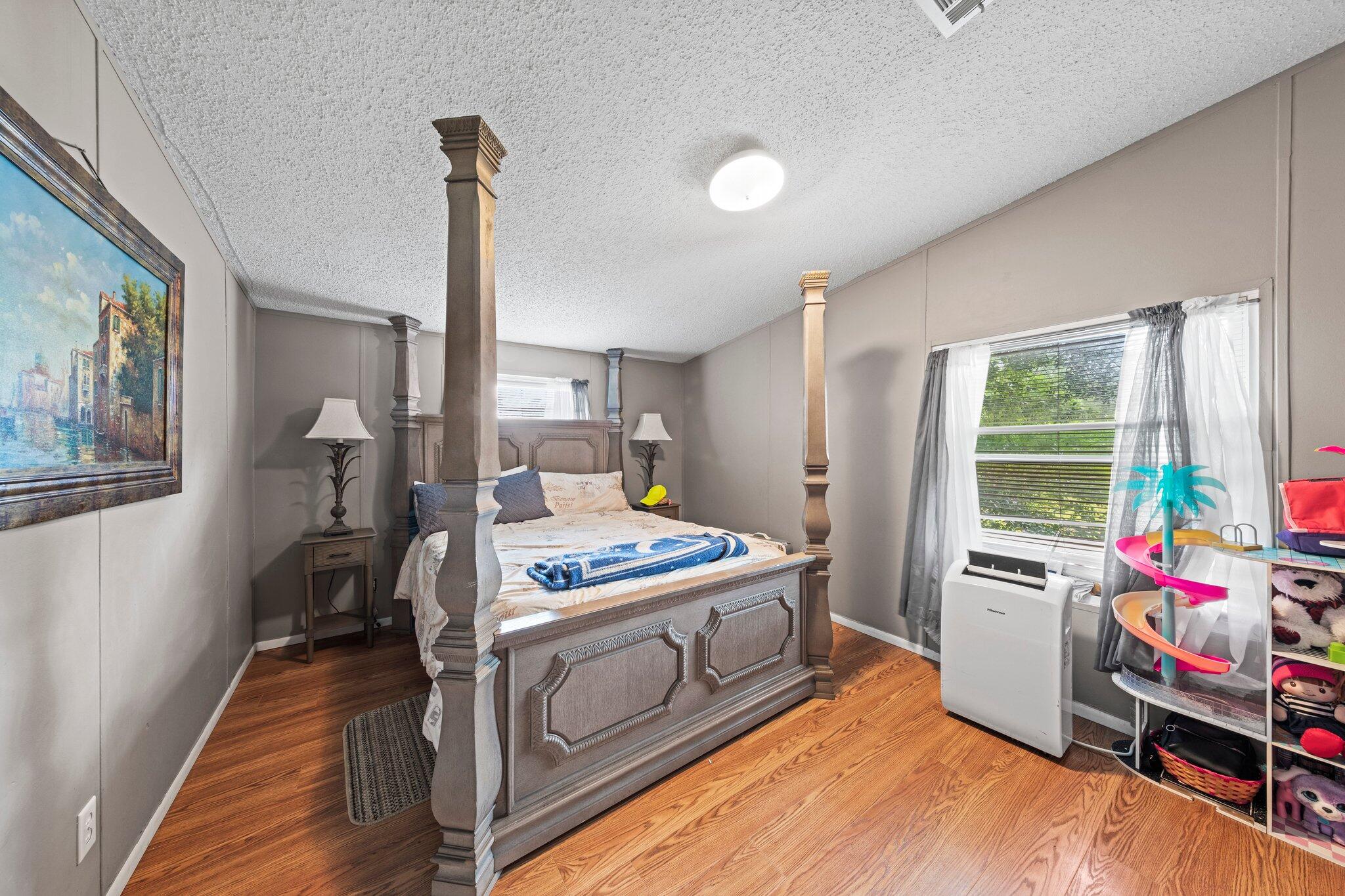 JUNIPER LAKE PINES UNIT I - Residential