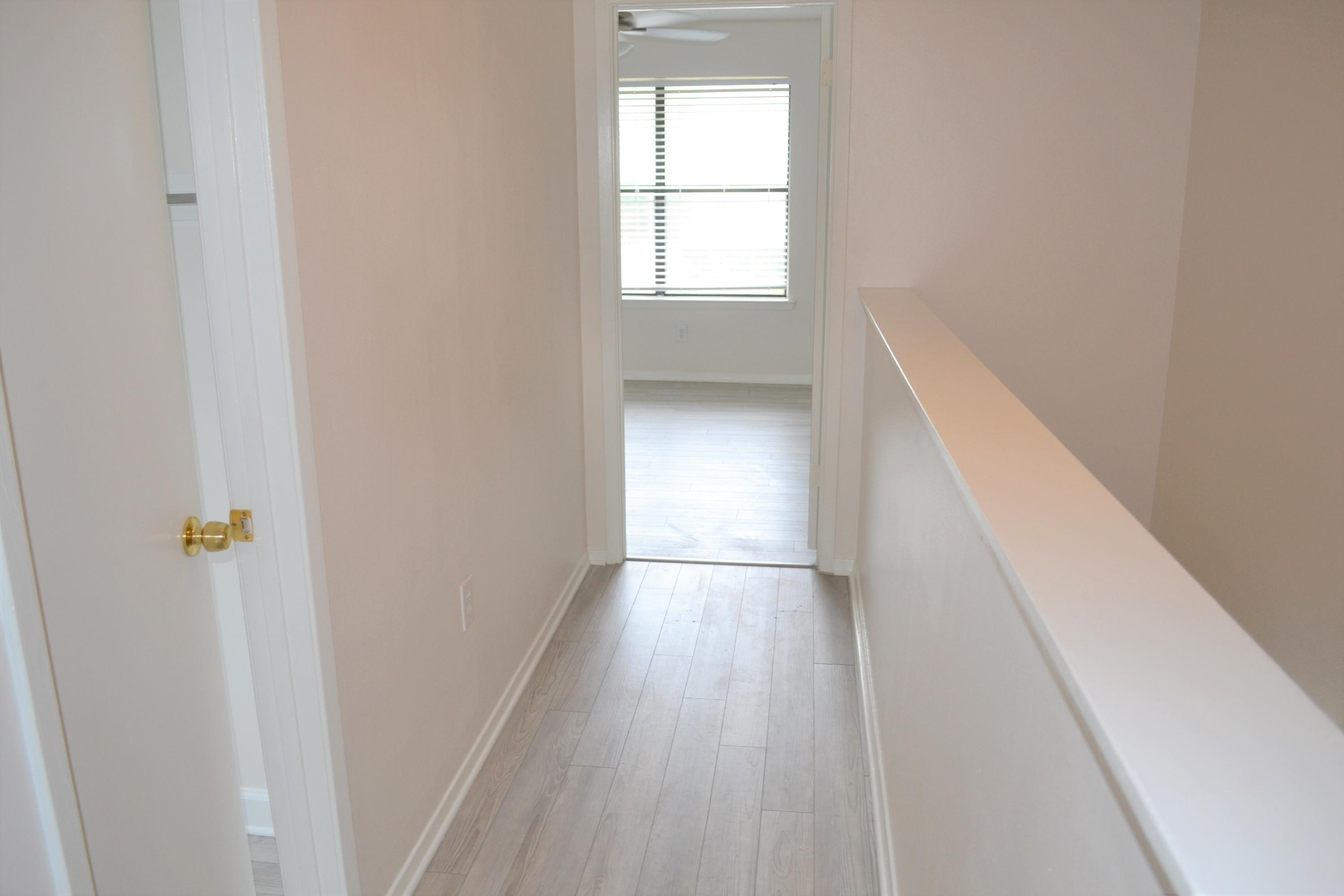 MONTAGE MANOR - Residential