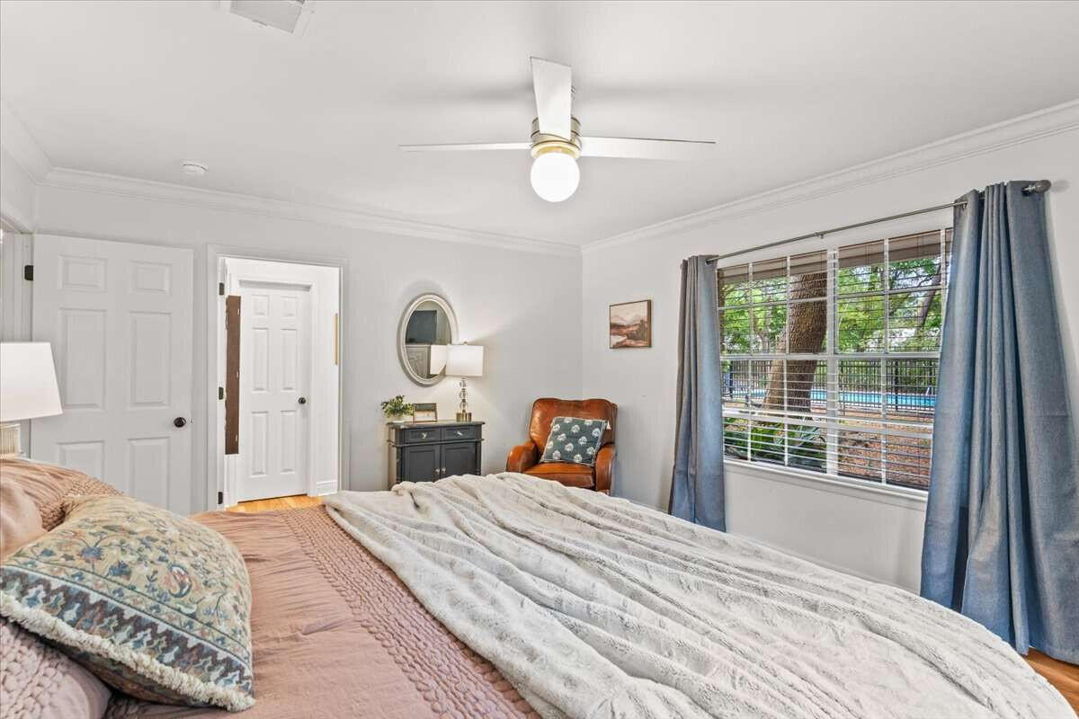 ROCKY BAYOU EST #4 - Residential