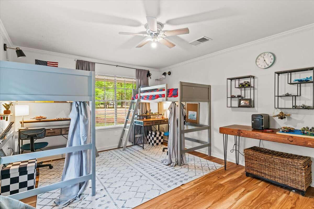 ROCKY BAYOU EST #4 - Residential