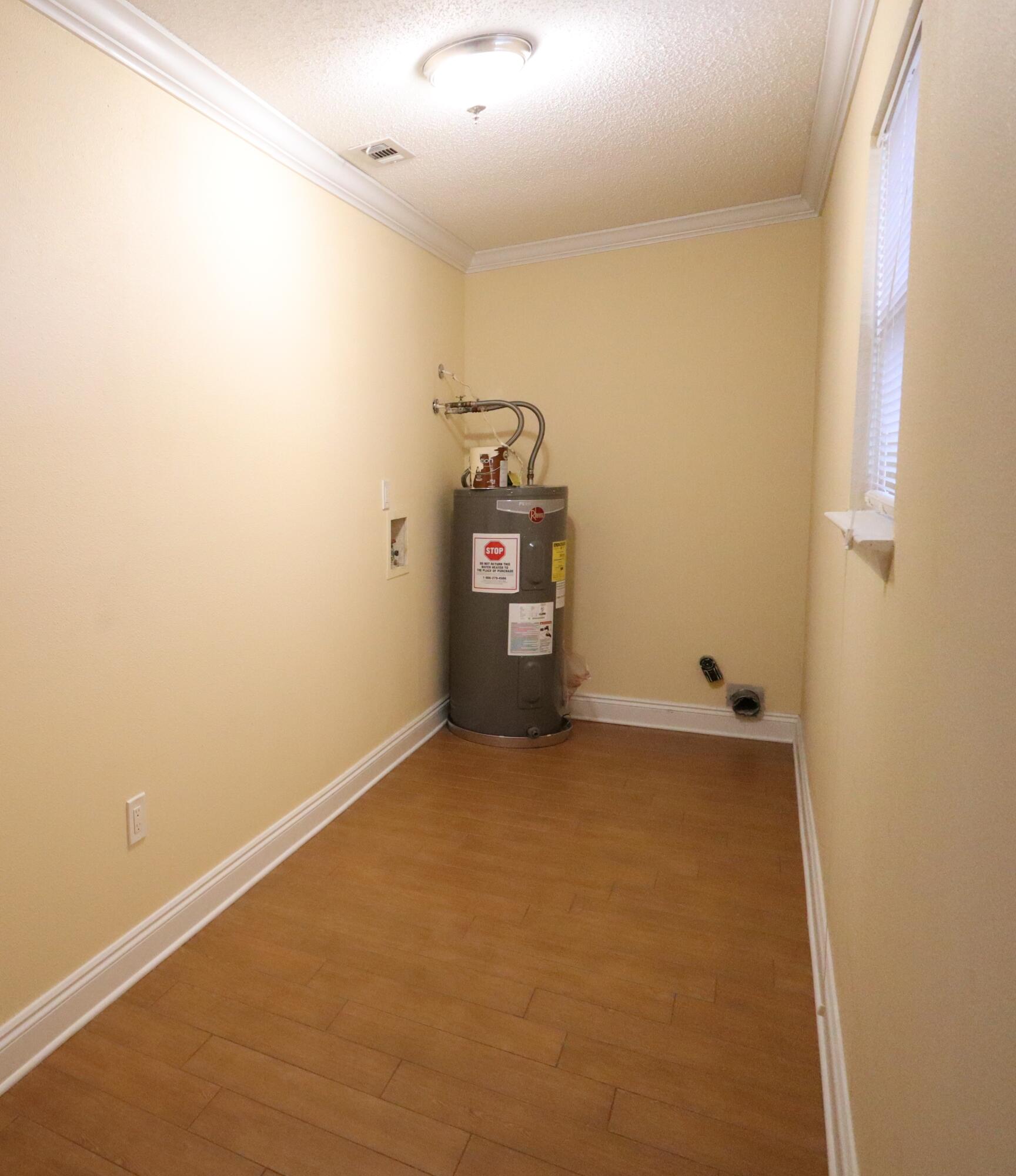 Fairview Manor - Residential Lease