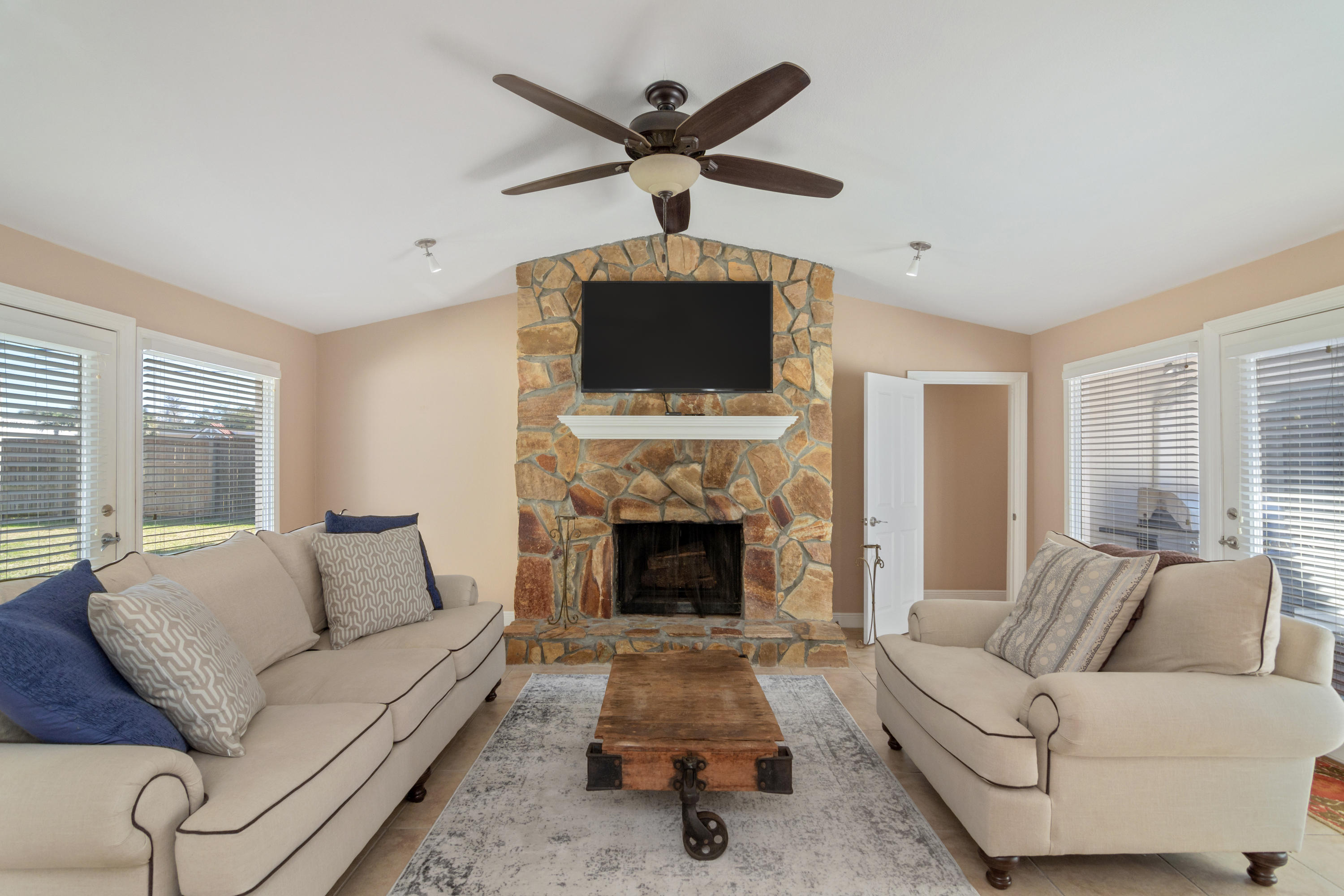 SANDESTIN ESTATES - Residential