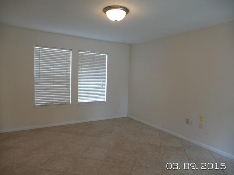BERKSHIRE WOODS - Residential Lease