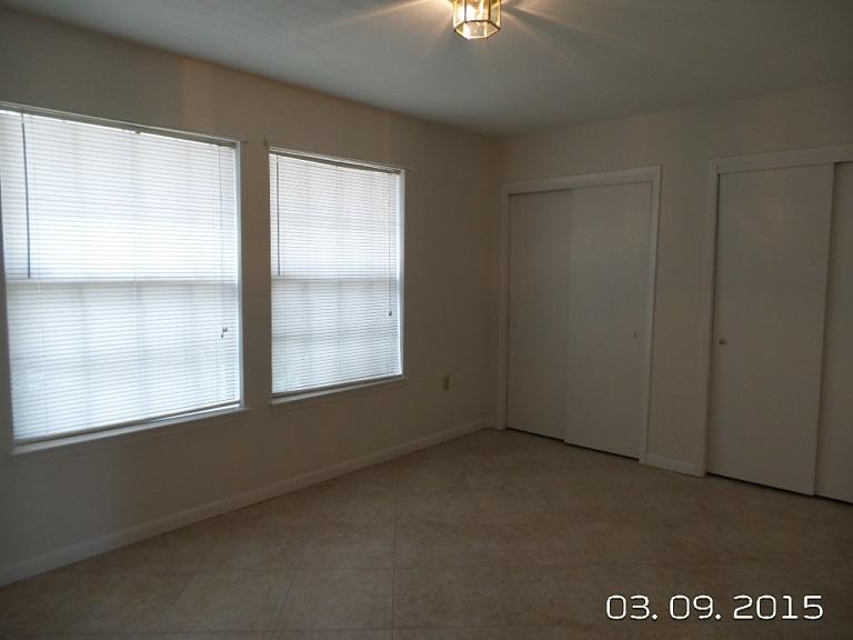 BERKSHIRE WOODS - Residential Lease