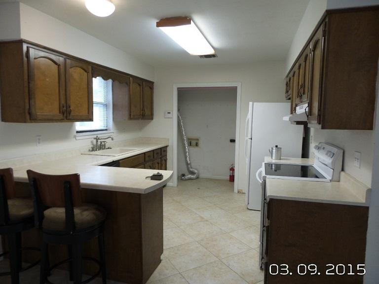 BERKSHIRE WOODS - Residential Lease