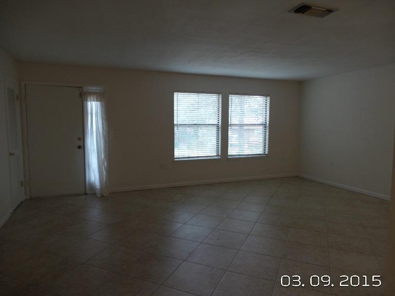 BERKSHIRE WOODS - Residential Lease