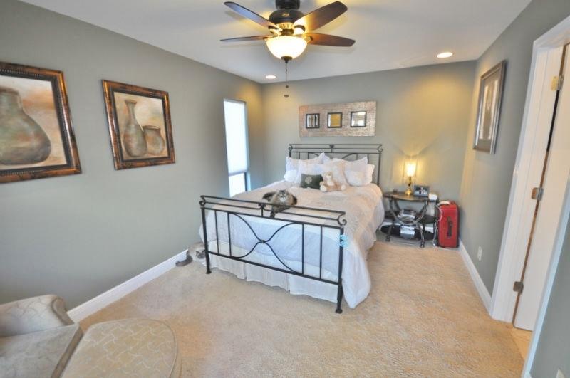 LINKSIDE VILLAGE UNIT 1 - Residential Lease