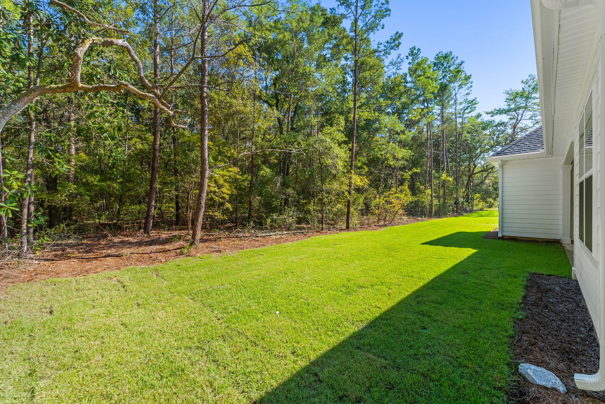 MAGNOLIA BAY ESTATES - Residential Lease