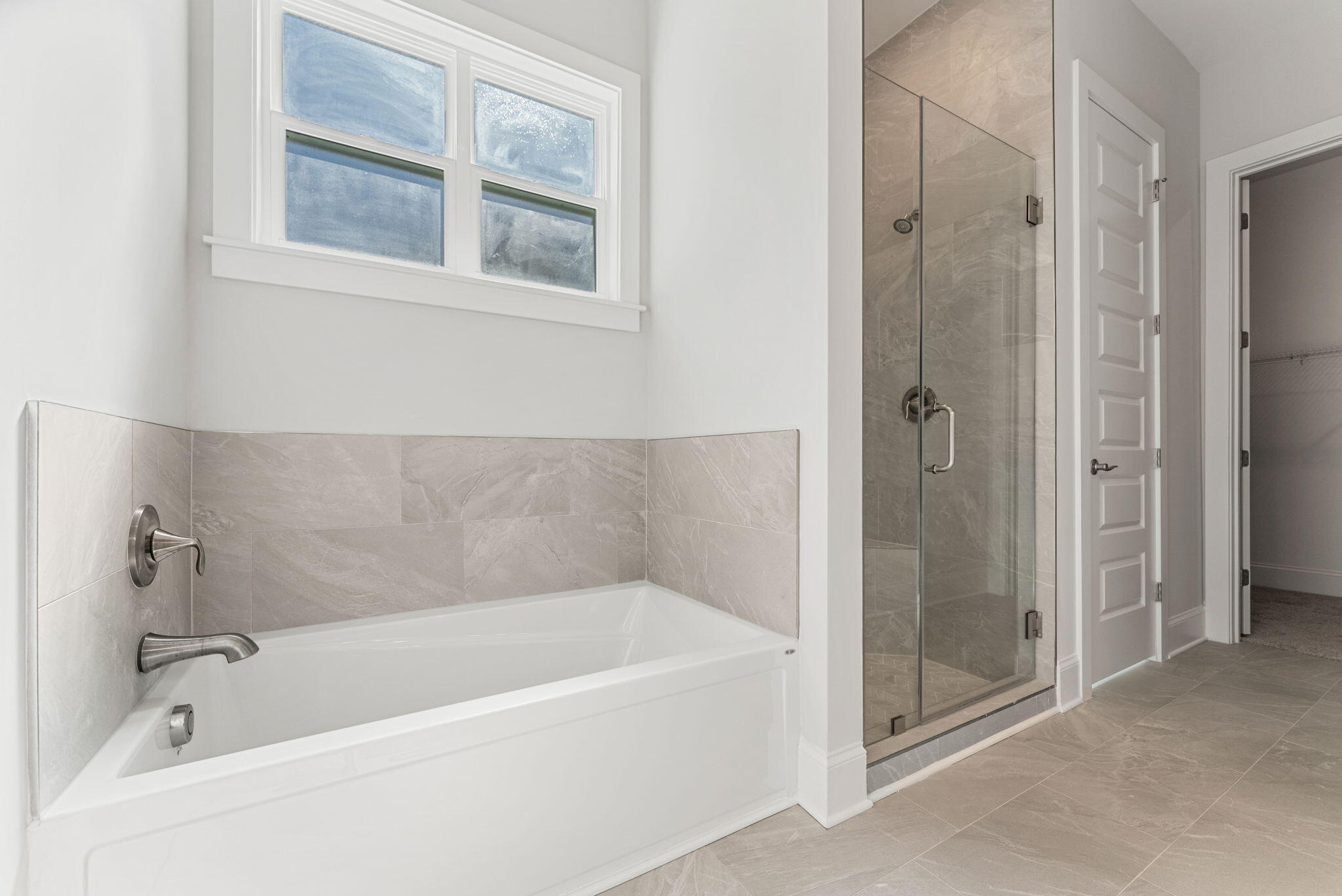 MAGNOLIA BAY ESTATES - Residential Lease