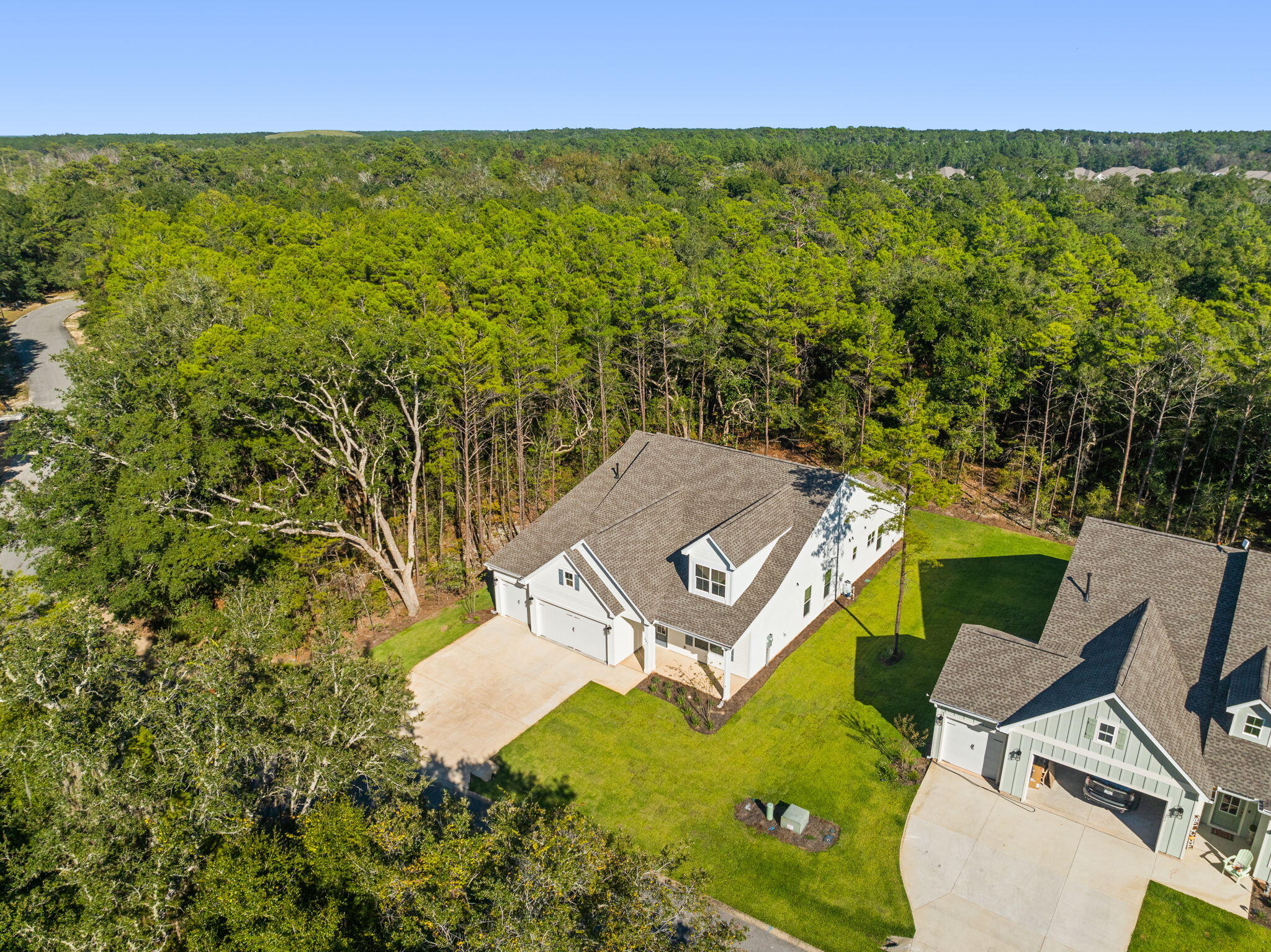 MAGNOLIA BAY ESTATES - Residential Lease