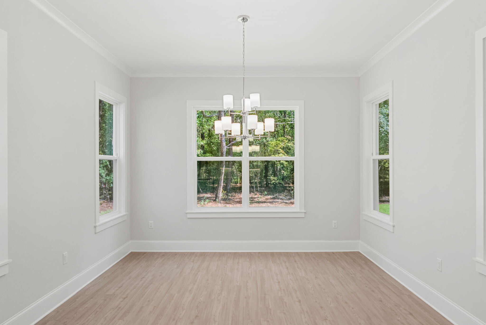 MAGNOLIA BAY ESTATES - Residential Lease