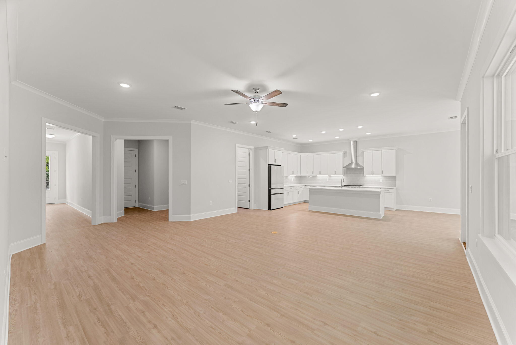 MAGNOLIA BAY ESTATES - Residential Lease