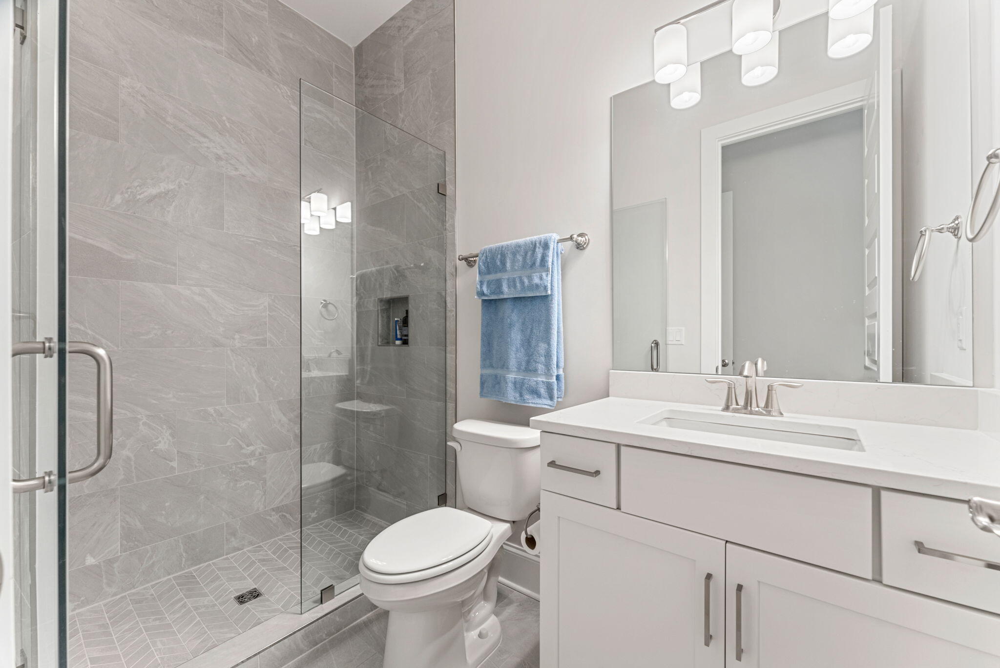 MAGNOLIA BAY ESTATES - Residential Lease