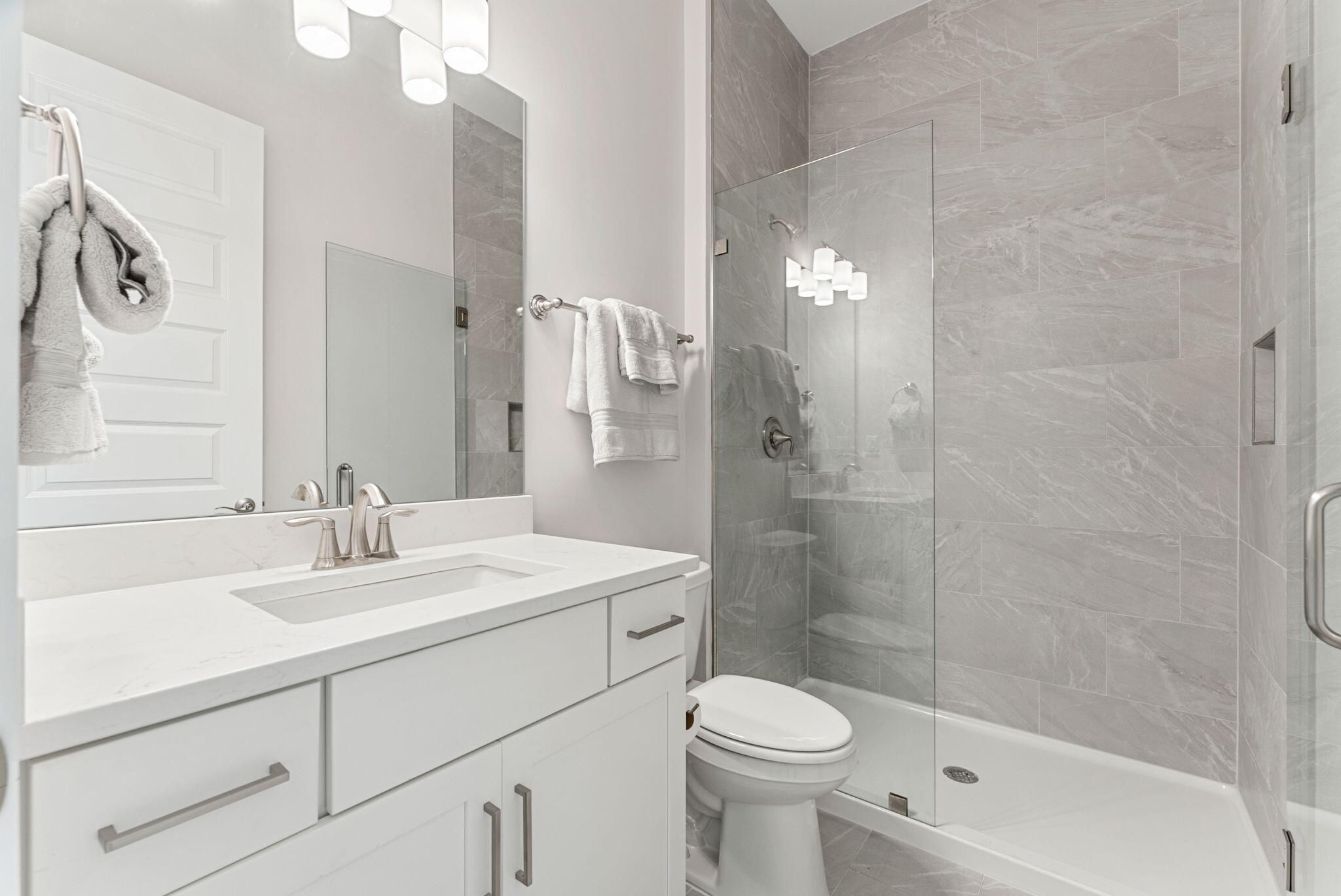 MAGNOLIA BAY ESTATES - Residential Lease