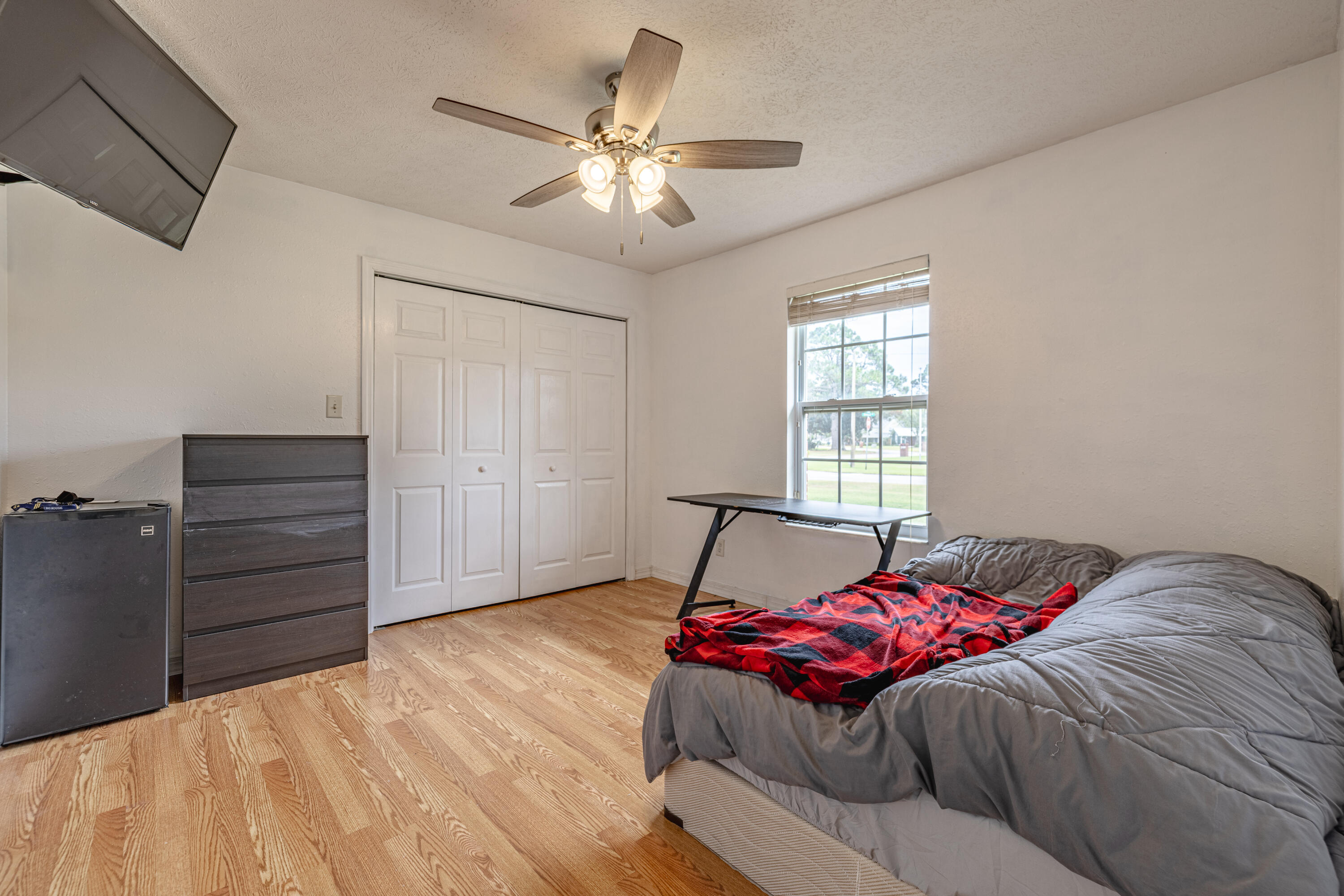 COLONY CLUB HARBOUR PH 1 - Residential