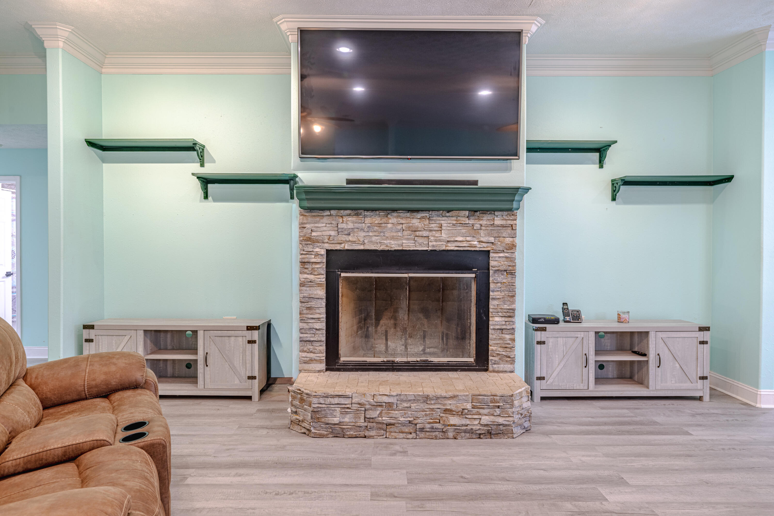 COLONY CLUB HARBOUR PH 1 - Residential