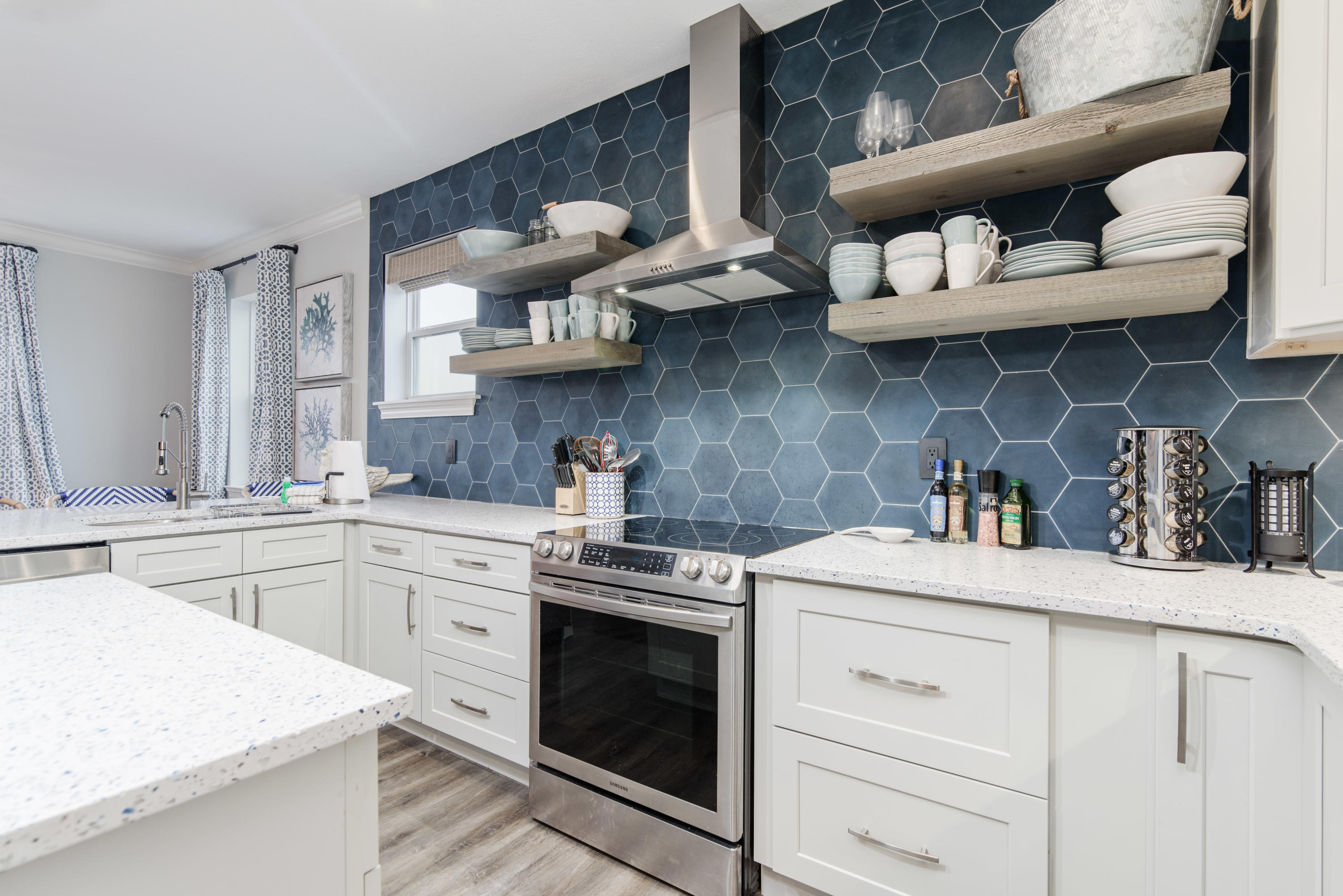 TERRA COTTA TERRACE - Residential