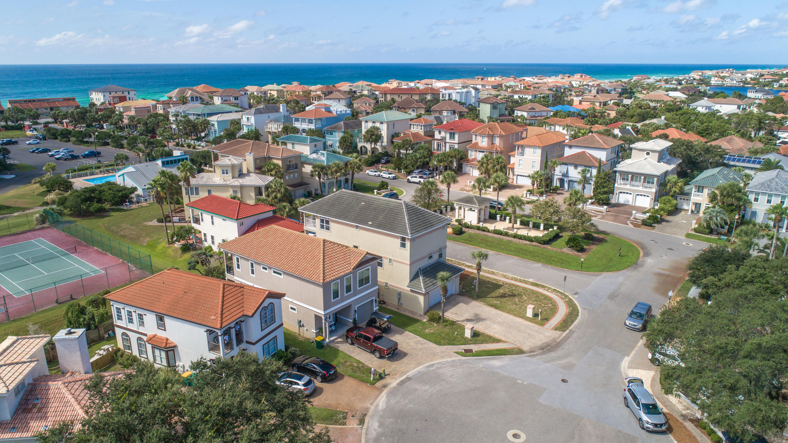 TERRA COTTA TERRACE - Residential