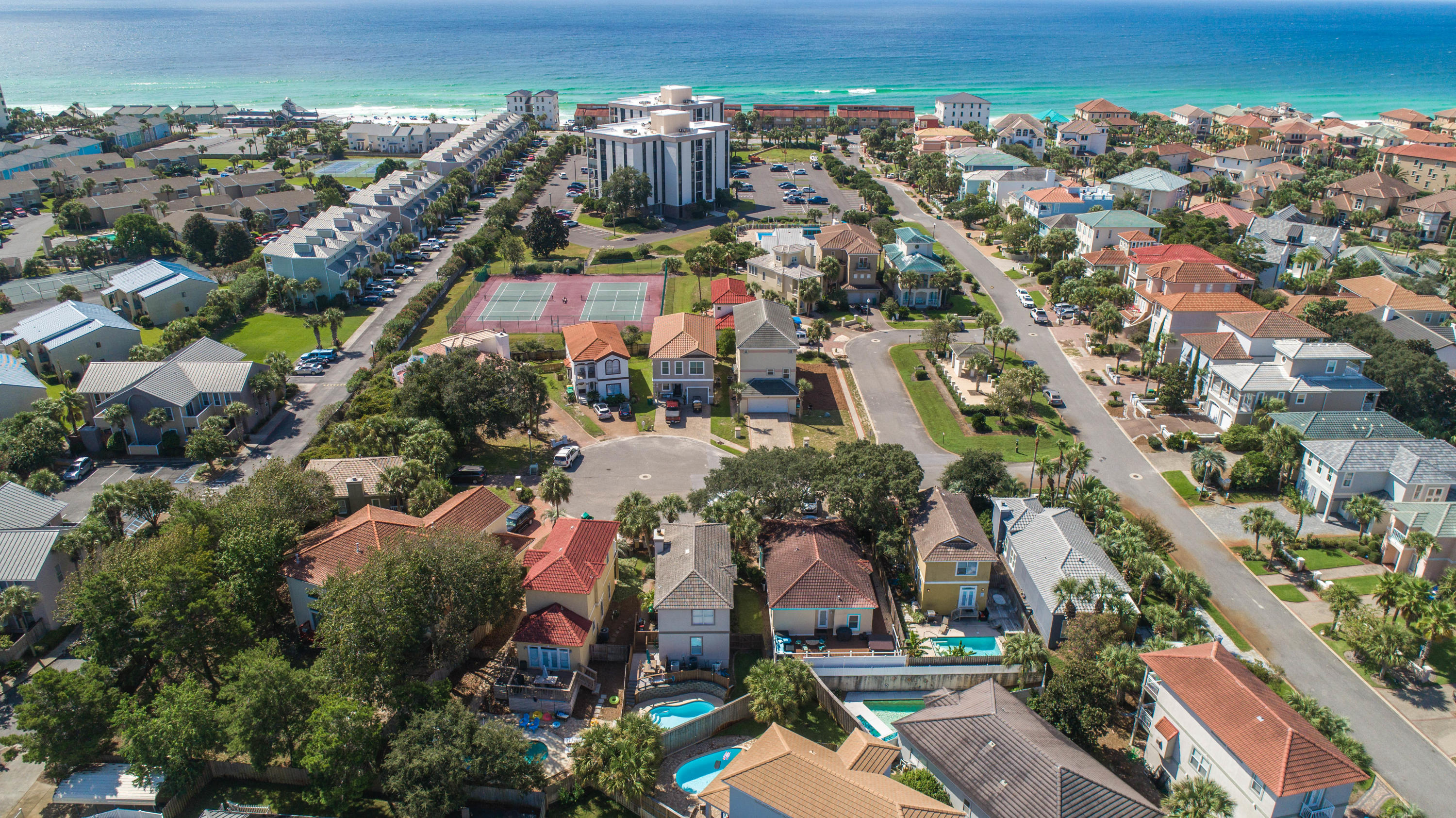 TERRA COTTA TERRACE - Residential