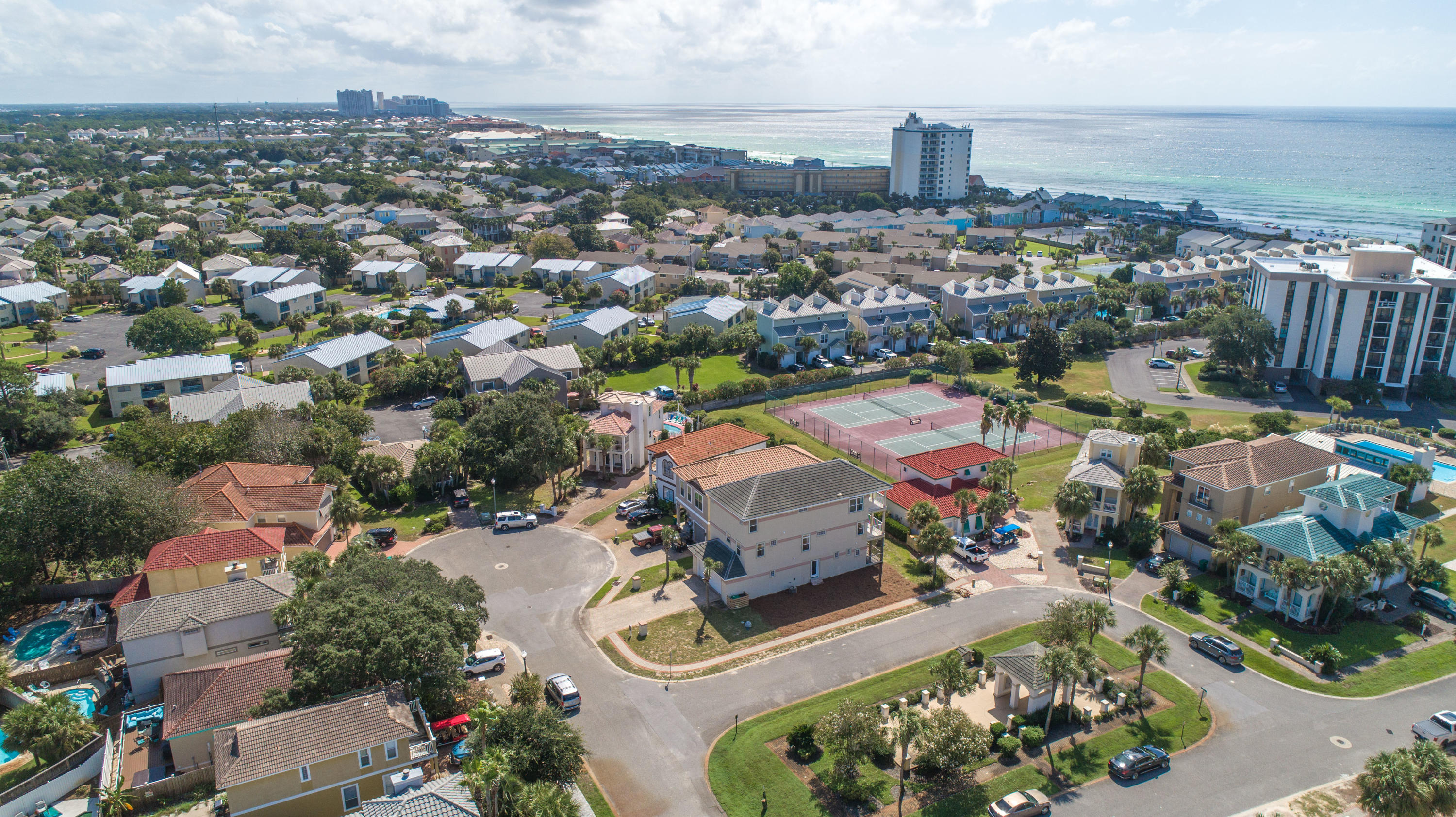 TERRA COTTA TERRACE - Residential