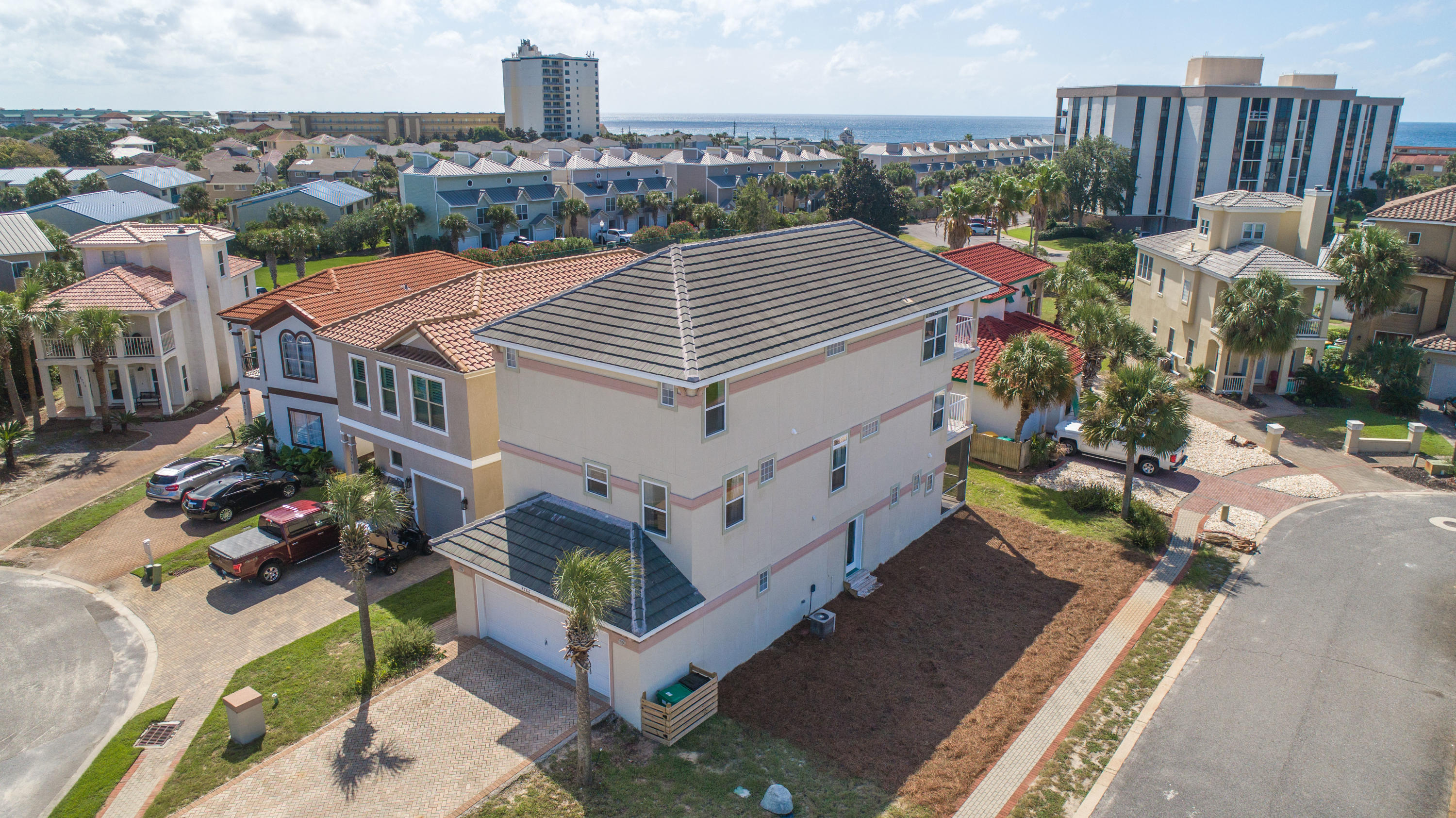 TERRA COTTA TERRACE - Residential