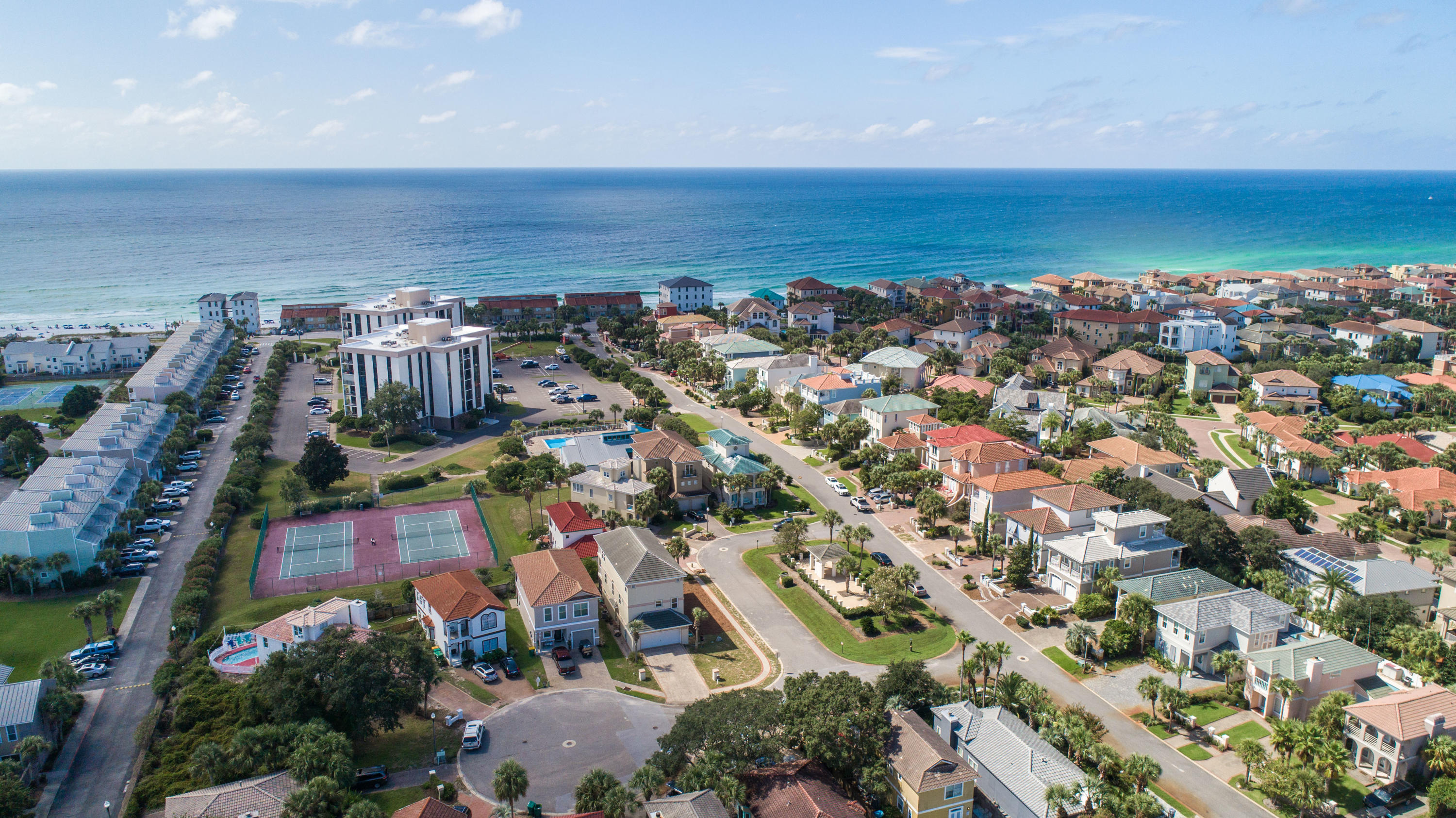 TERRA COTTA TERRACE - Residential