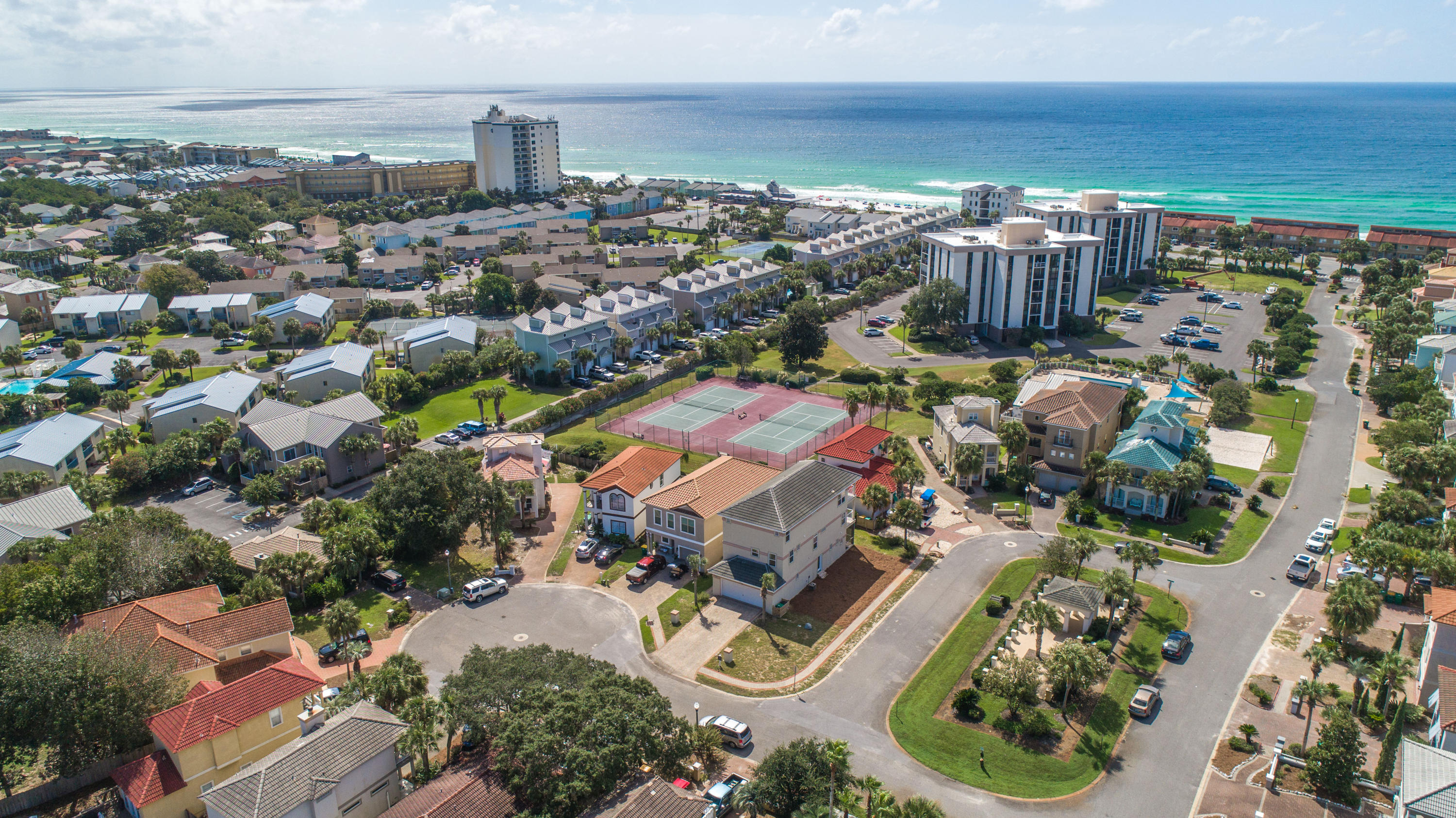 TERRA COTTA TERRACE - Residential