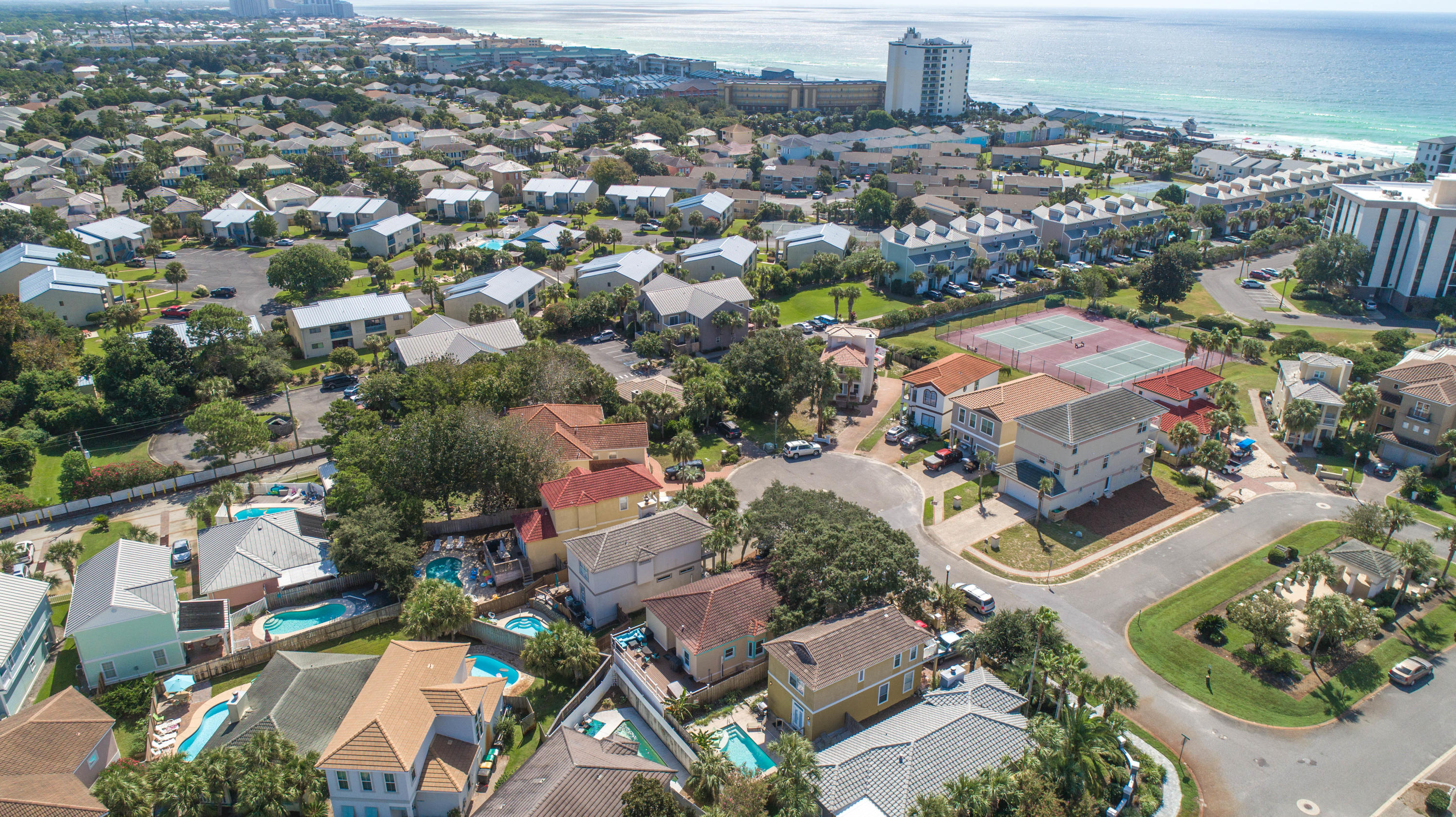 TERRA COTTA TERRACE - Residential