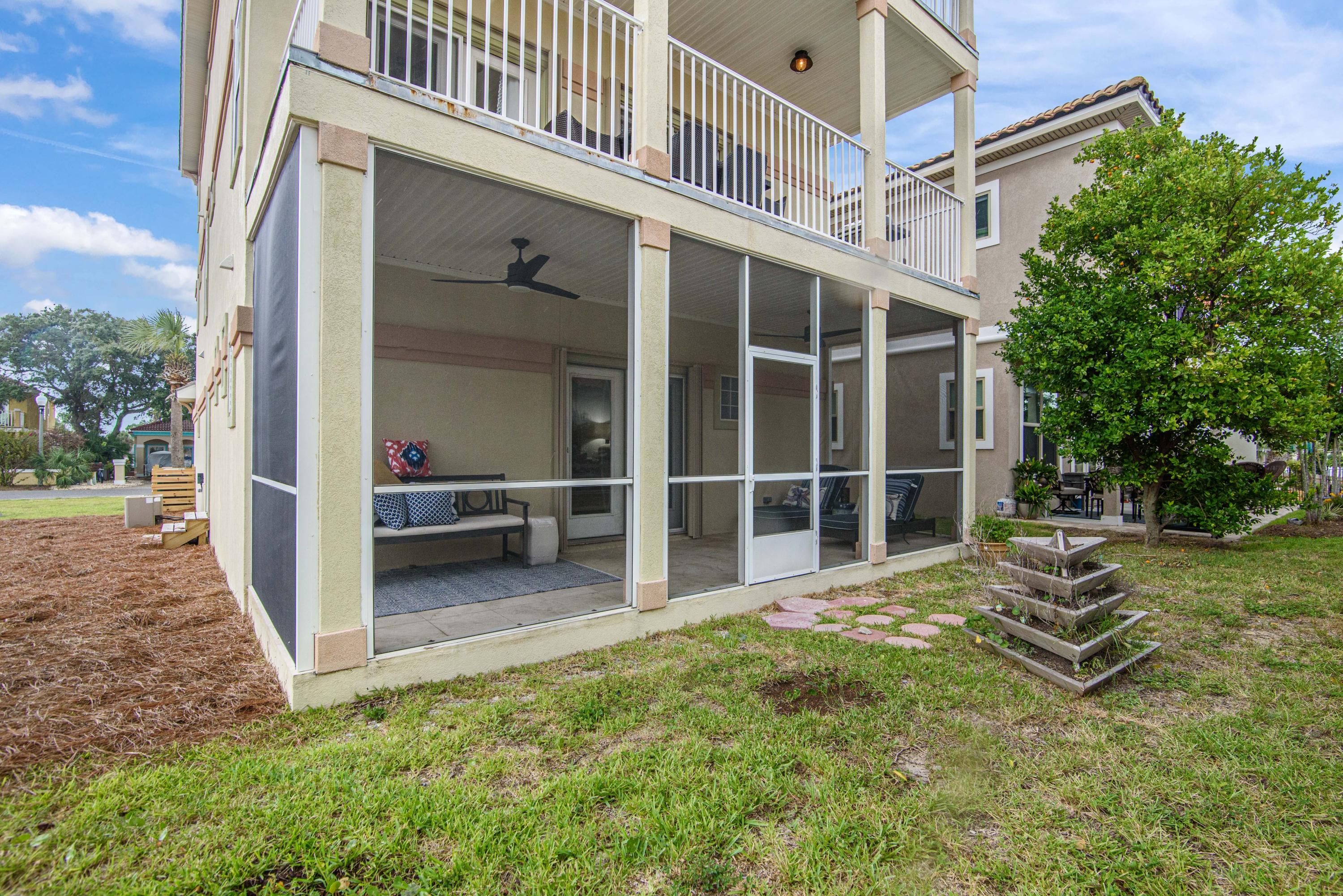 TERRA COTTA TERRACE - Residential