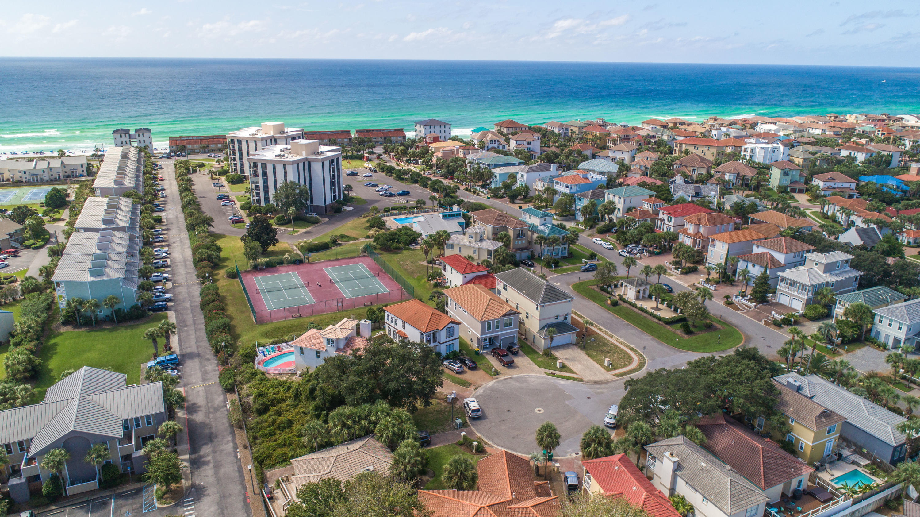 TERRA COTTA TERRACE - Residential