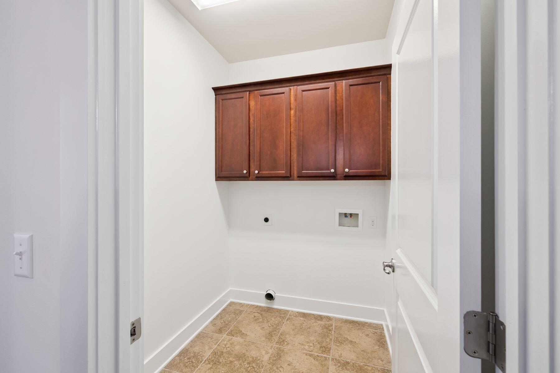 EAGLE BAY - Residential