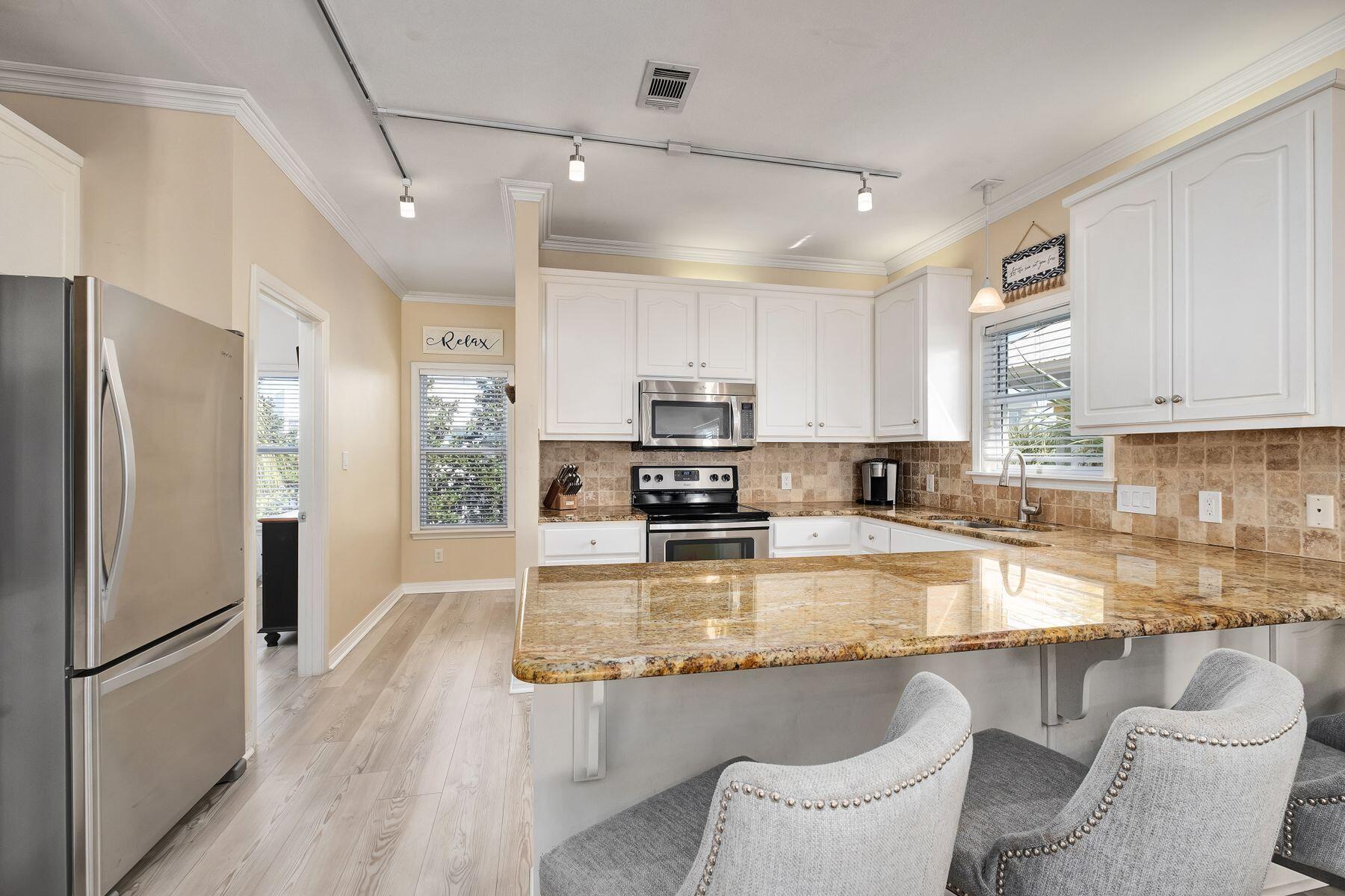 OLD FLORIDA COTTAGES - Residential