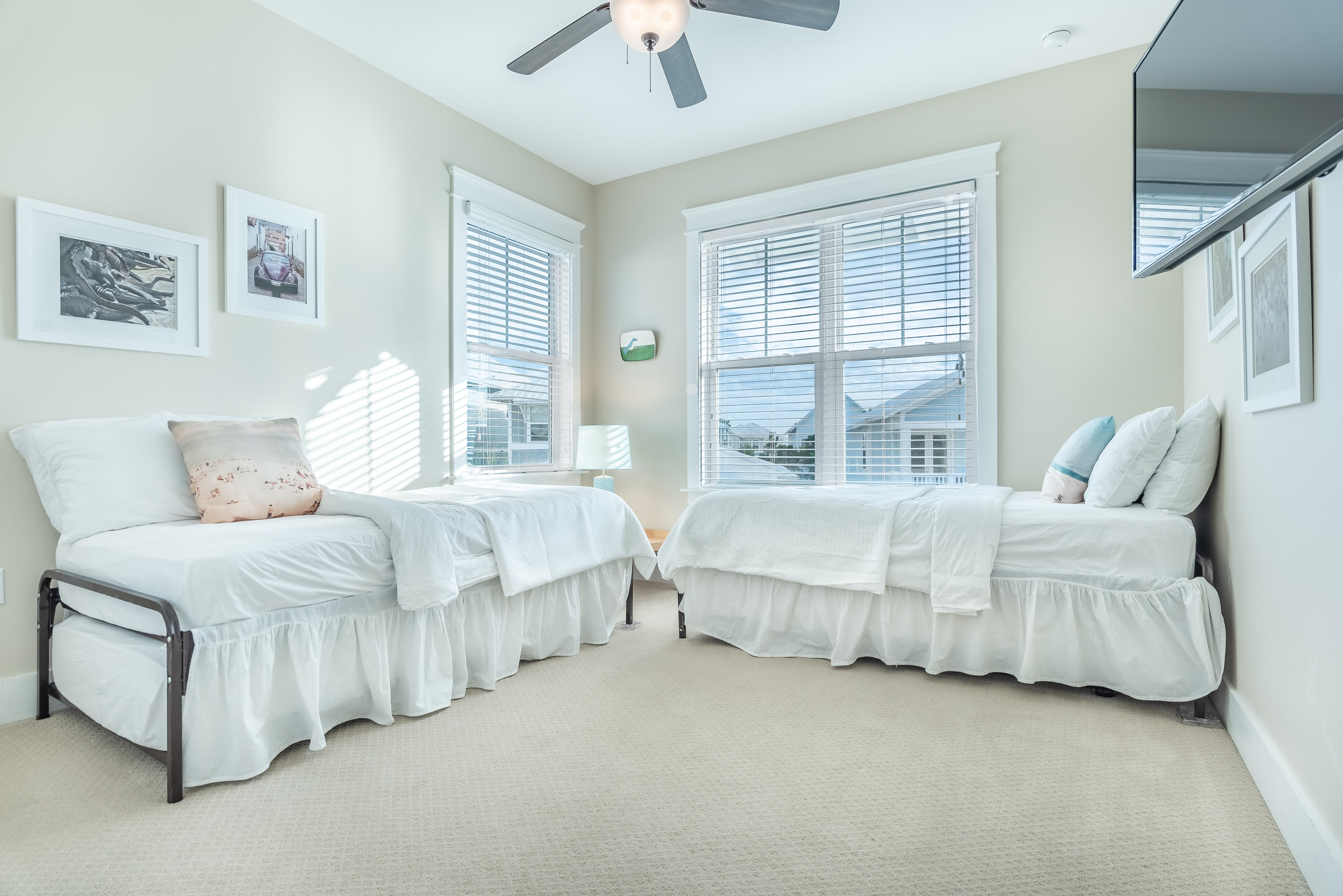 HIGHLAND PARKS - Residential