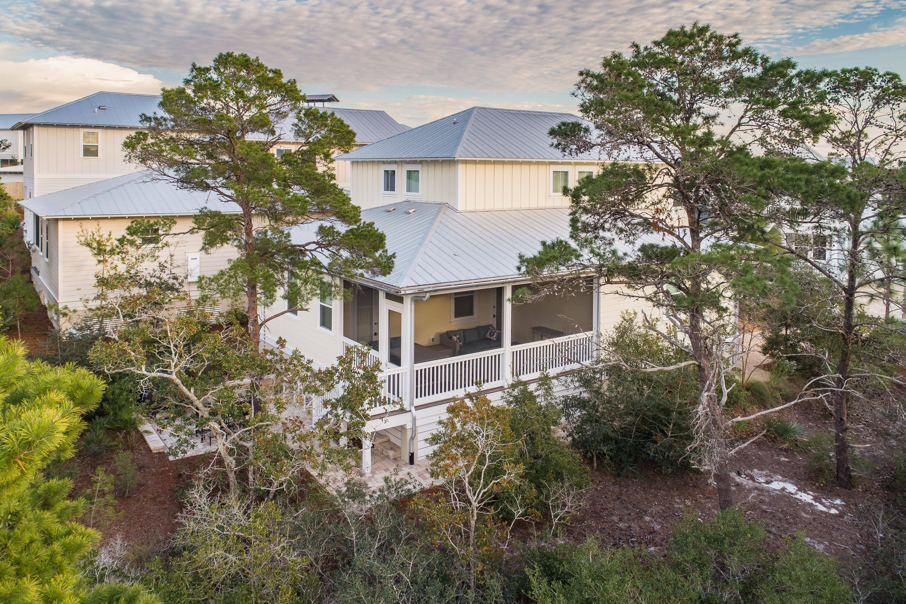 HIGHLAND PARKS - Residential