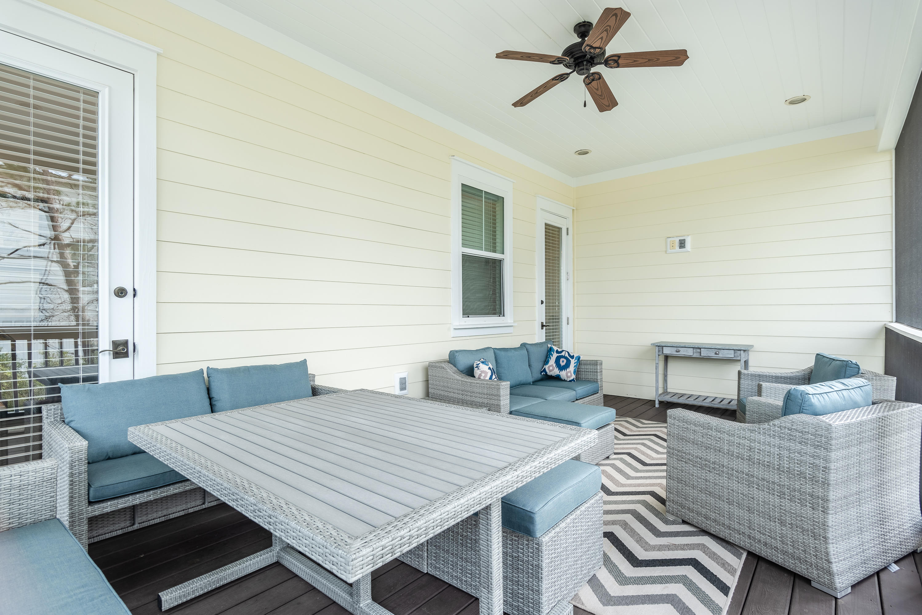 HIGHLAND PARKS - Residential