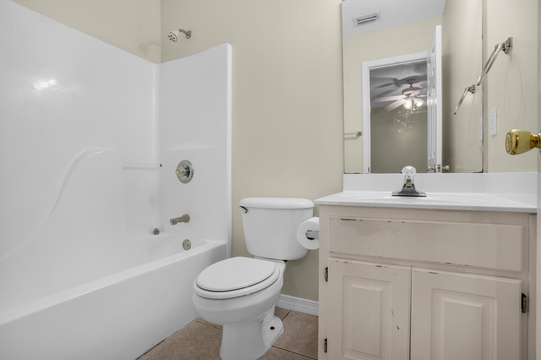 ADASHAN GARDYNS - Residential