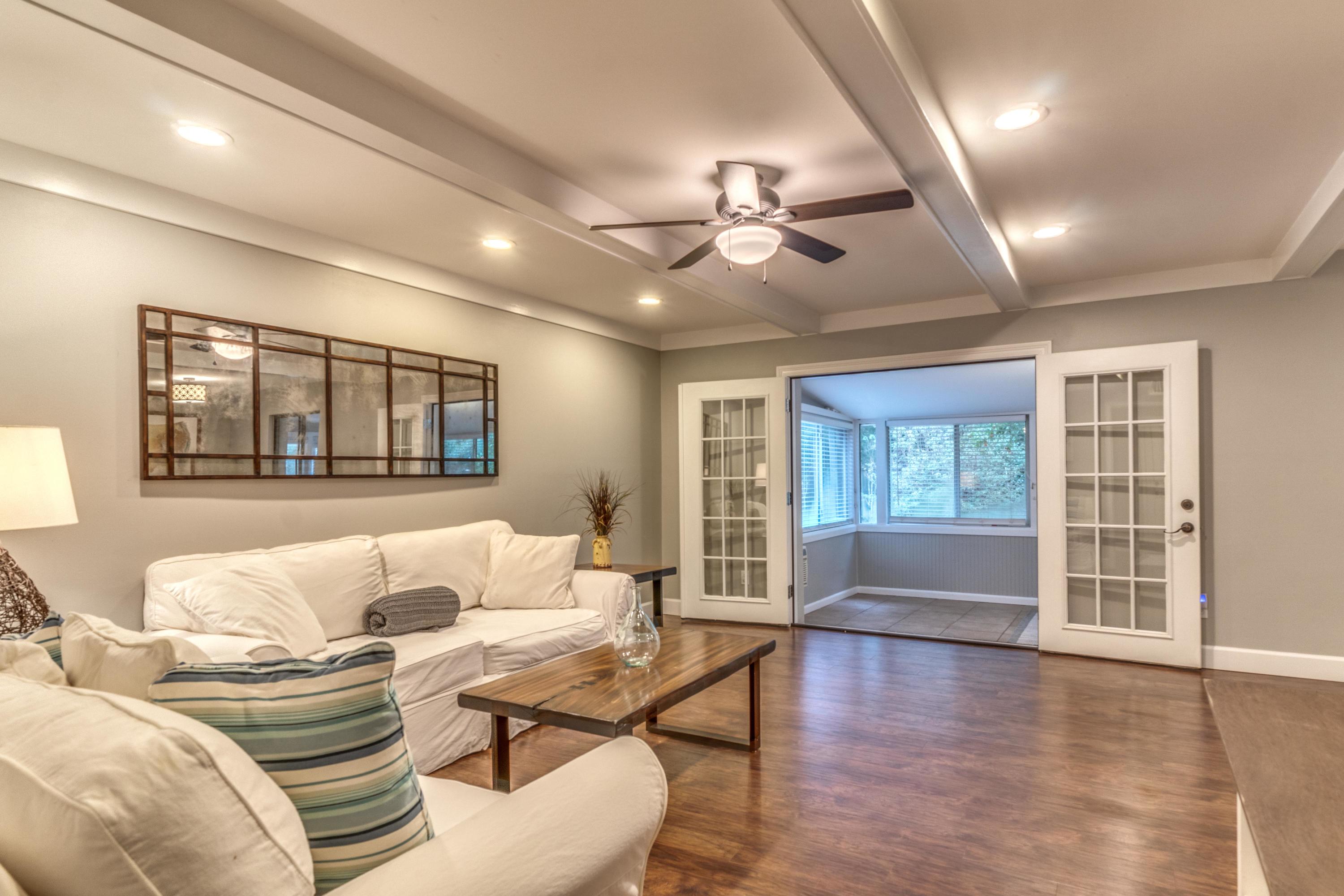 BLUEWATER BAY VILLAGE 1A - Residential