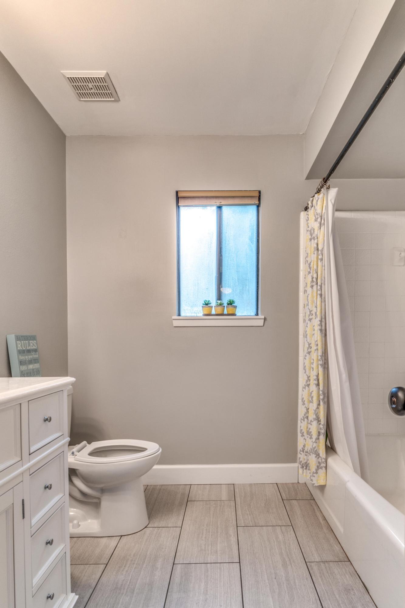 BLUEWATER BAY VILLAGE 1A - Residential