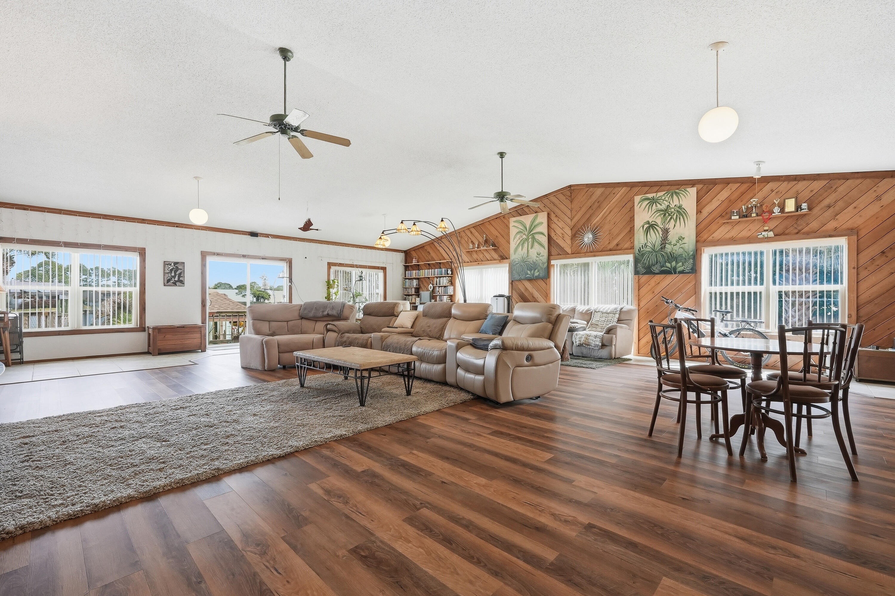 BELLA VISTA S/D - Residential