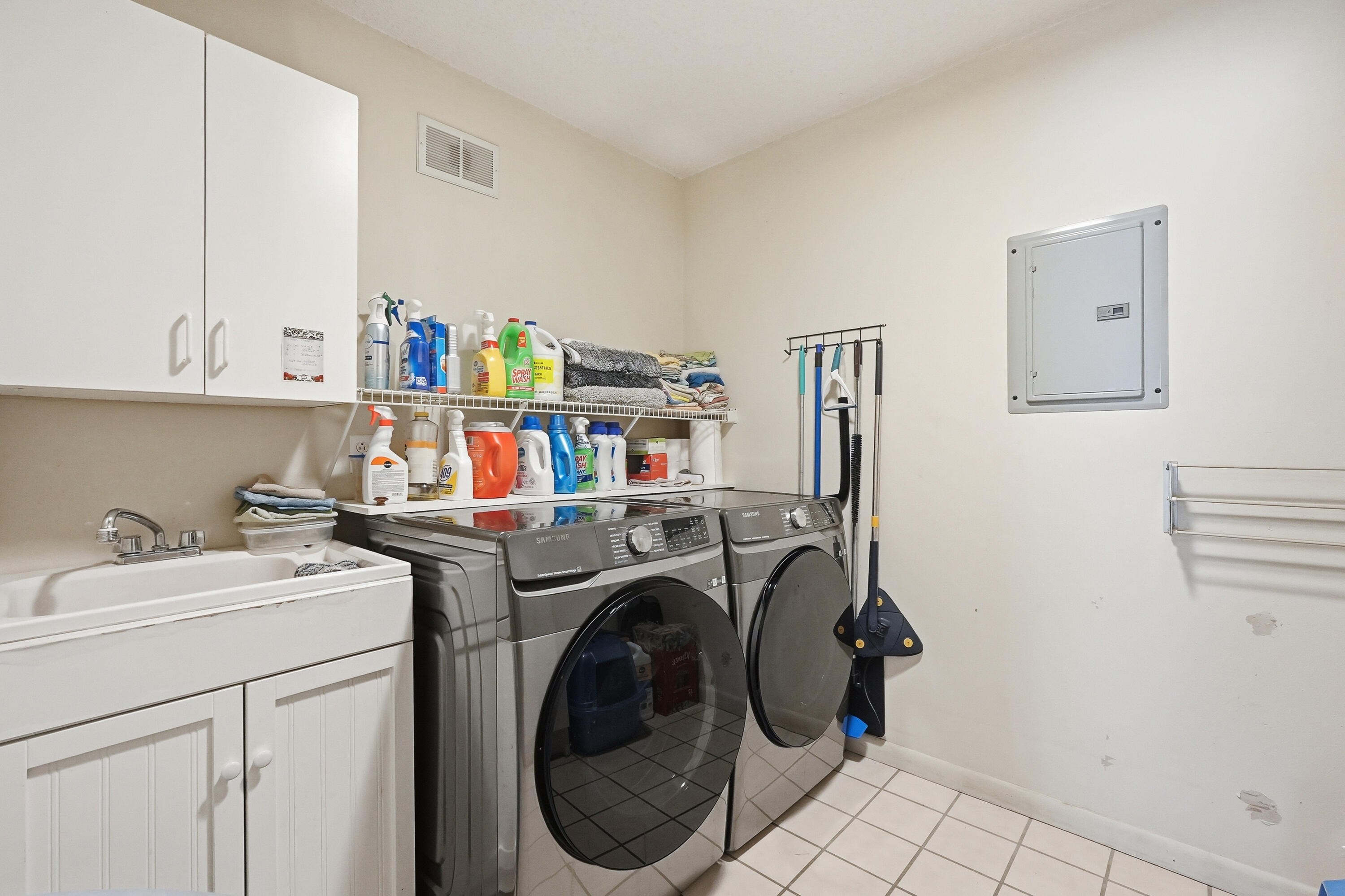 BELLA VISTA S/D - Residential