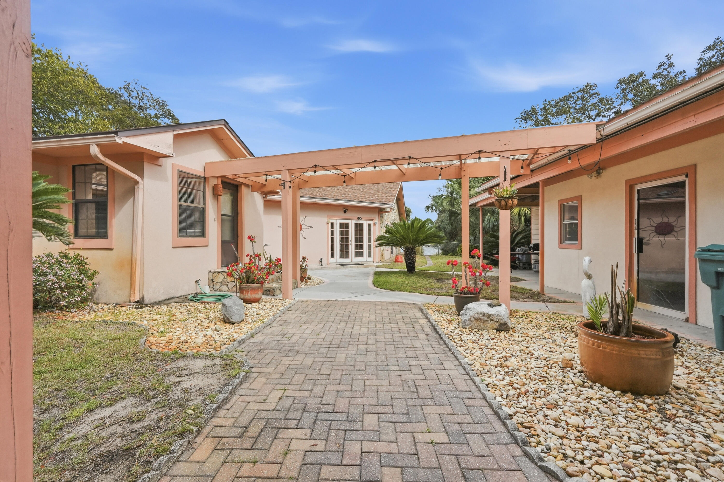 BELLA VISTA S/D - Residential