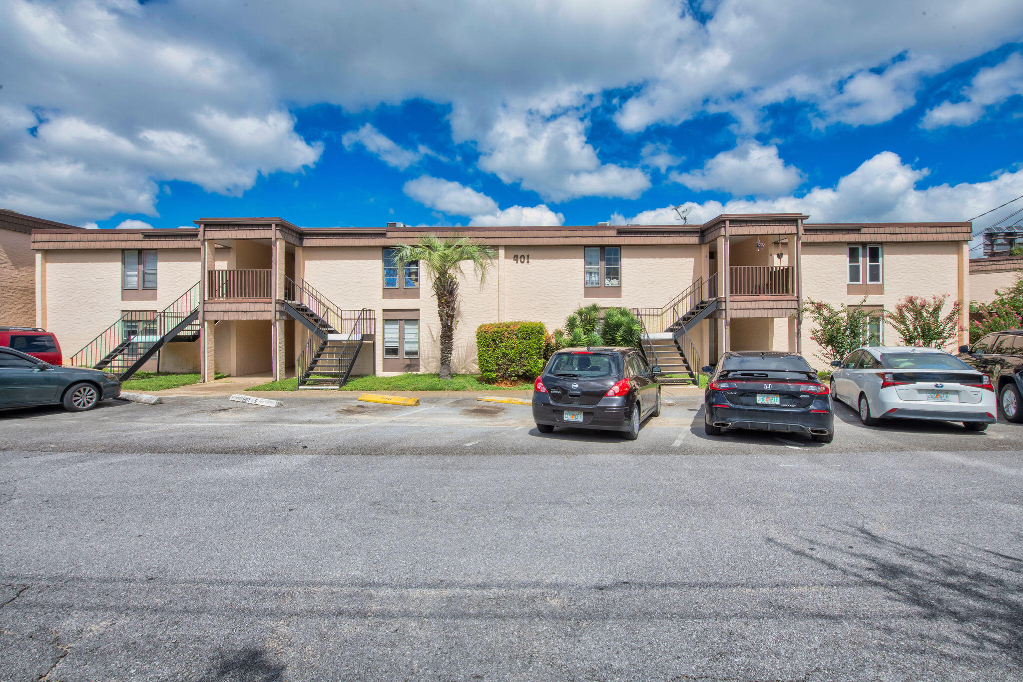 SPANISH VILLAS CONDO - Residential