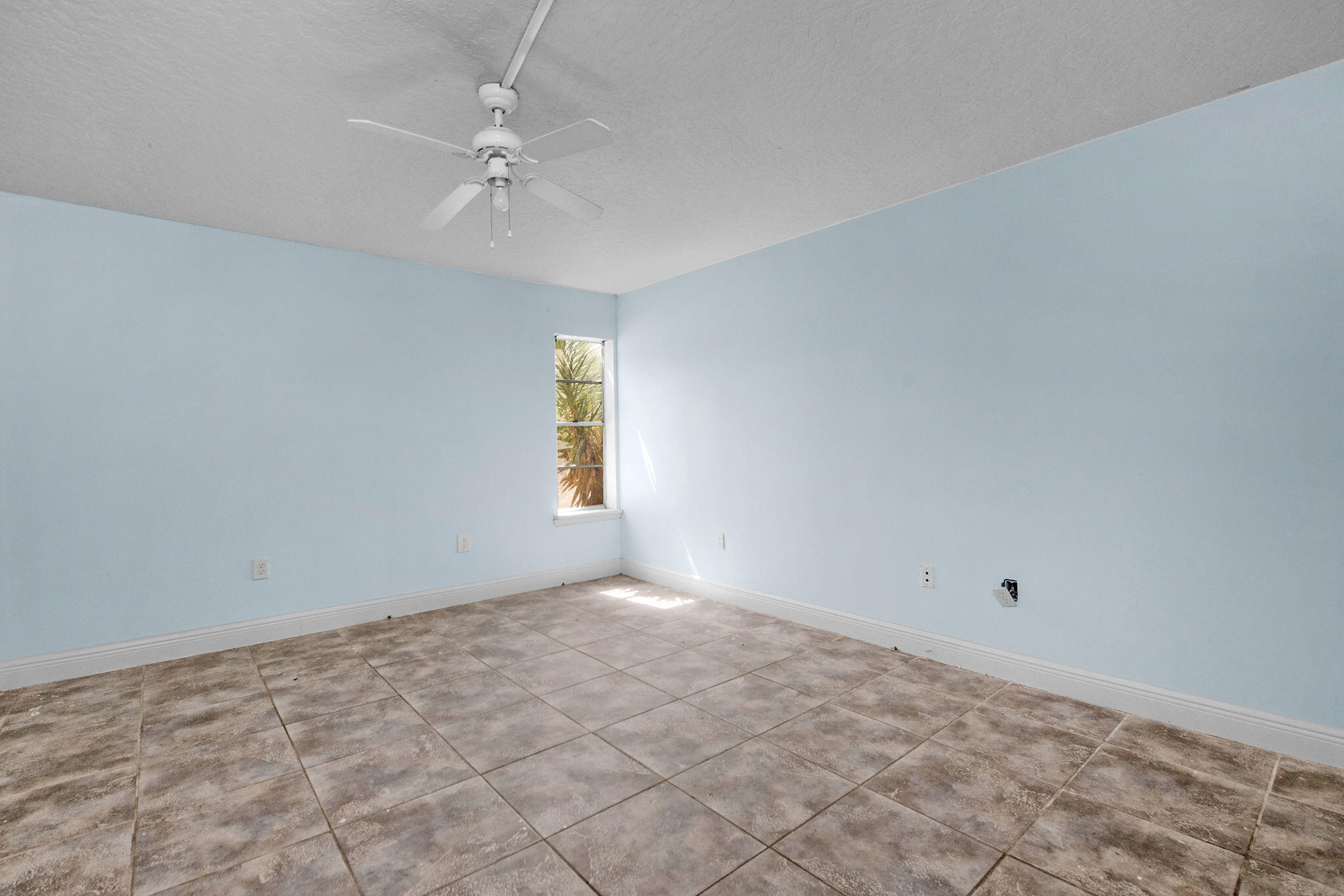 SPANISH VILLAS CONDO - Residential