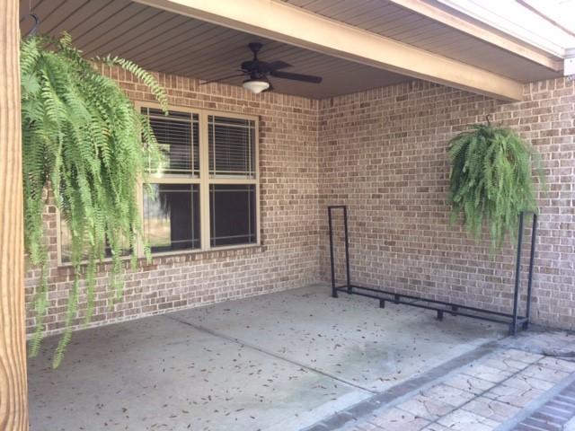 HOLLYROD PARK - Residential Lease